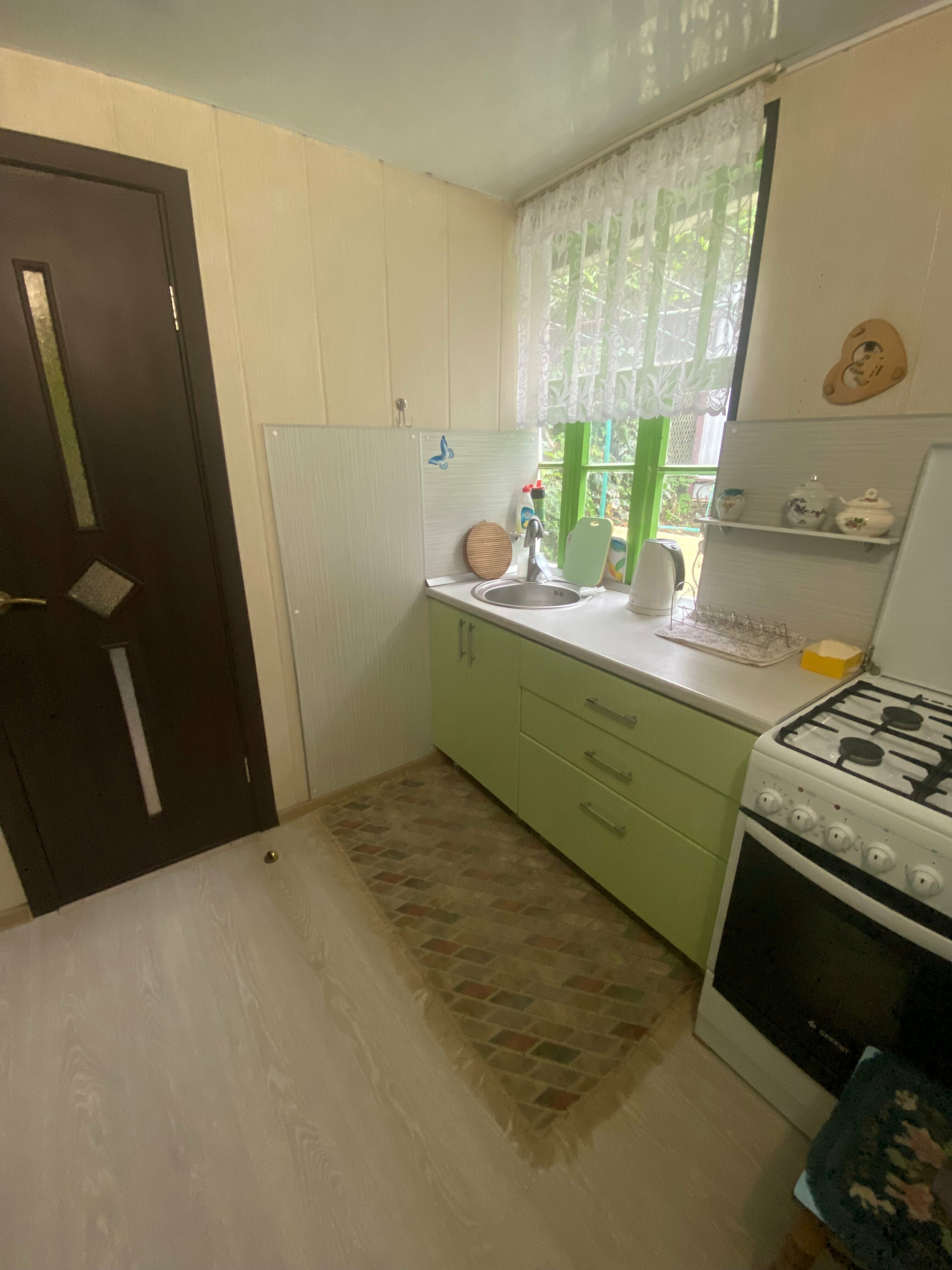 Семейный номер с видом на горы