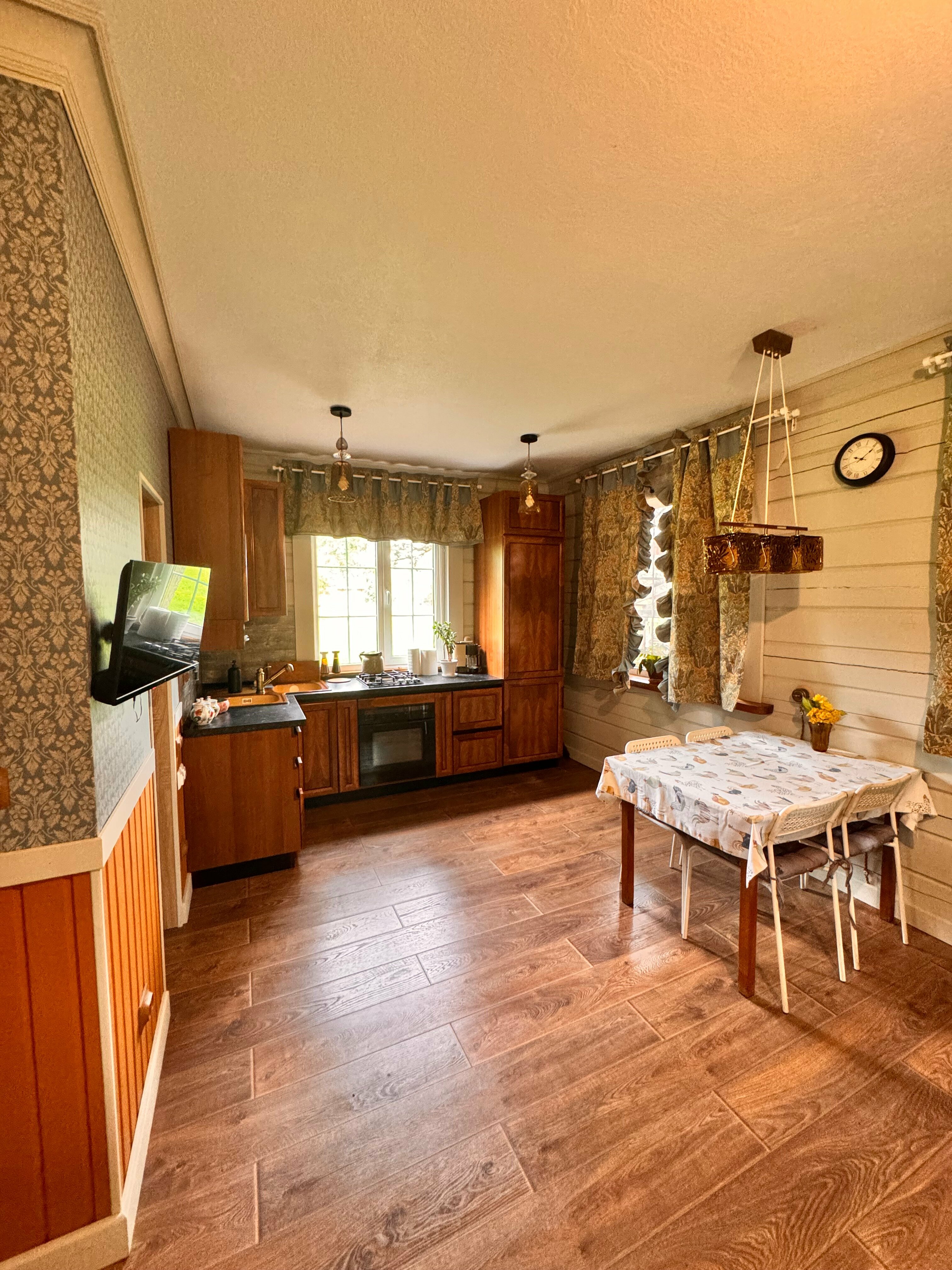 Дoмик в Новой Слободе