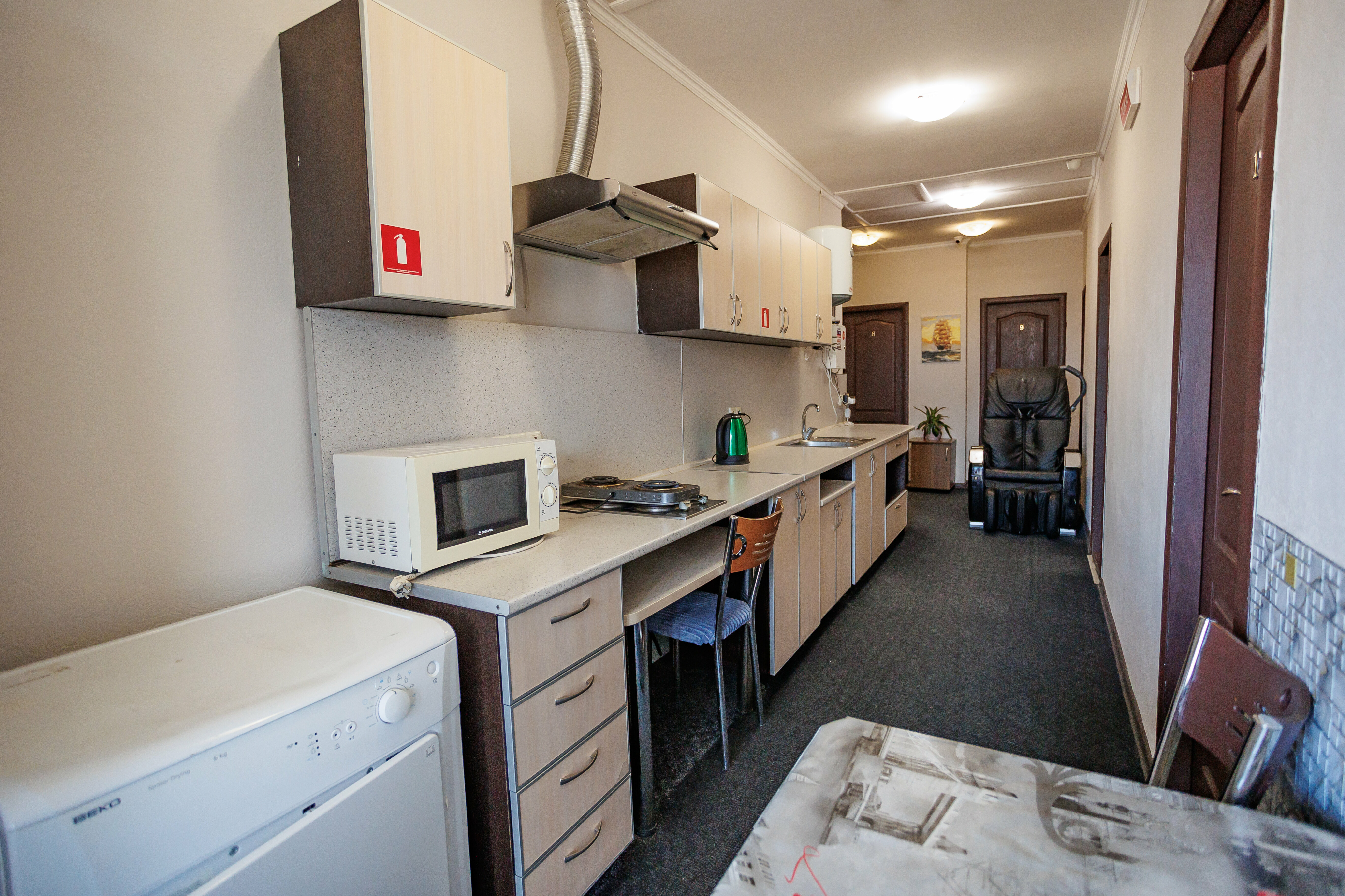 Двухместный номер с 1 кроватью и общим туалетом