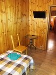 Двухместный номер с 2 двуспальными кроватями в Берёзка