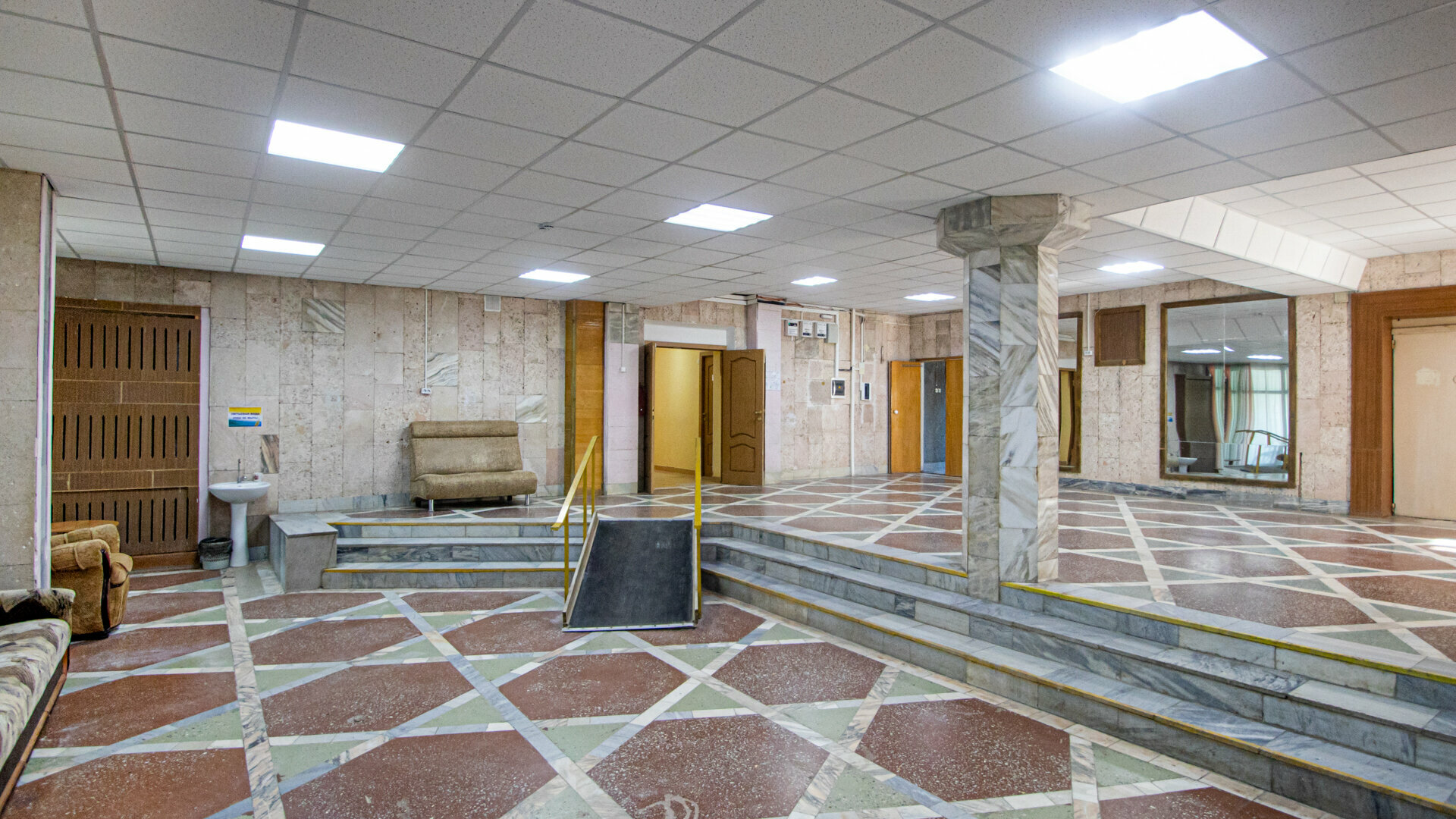 Двухместный номер с 1 кроватью и собственной ванной комнатой