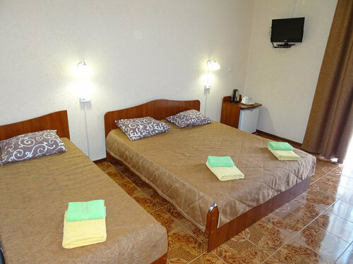 Четырехместный номер с балконом в Арпат