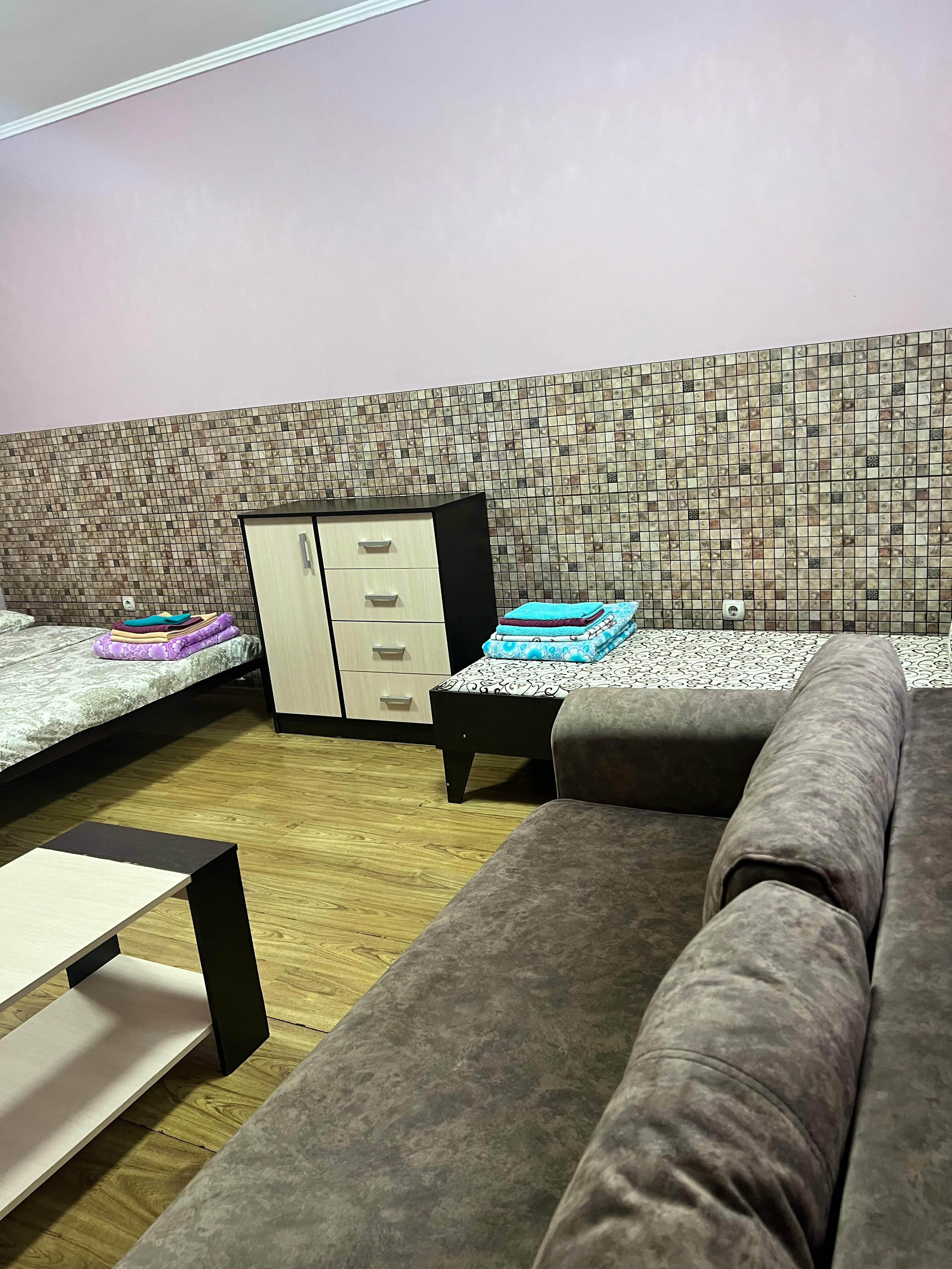 Cемейный номер с собственной ванной комнатой