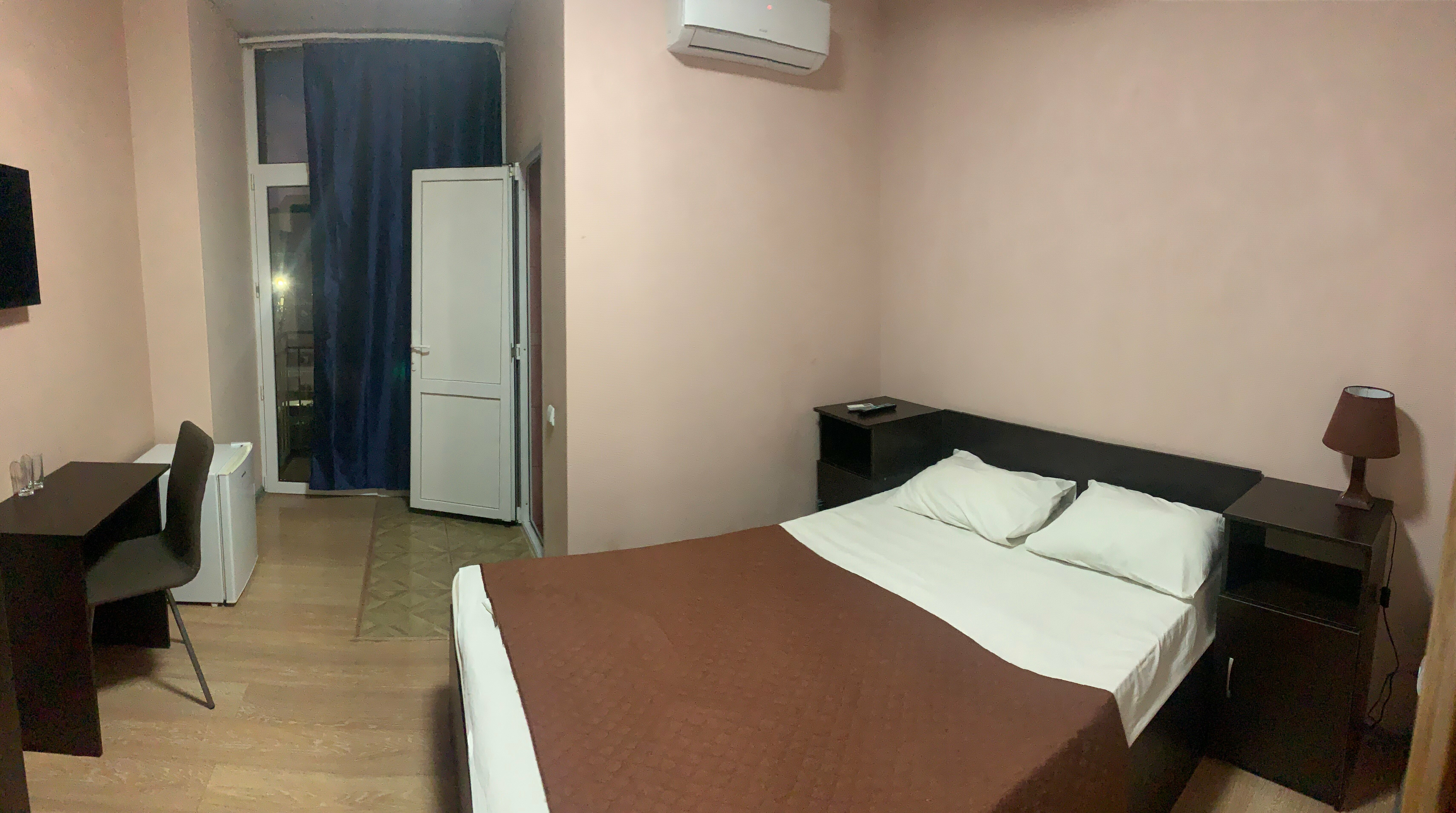 Двухместный номер Делюкс с 1 кроватью и балконом