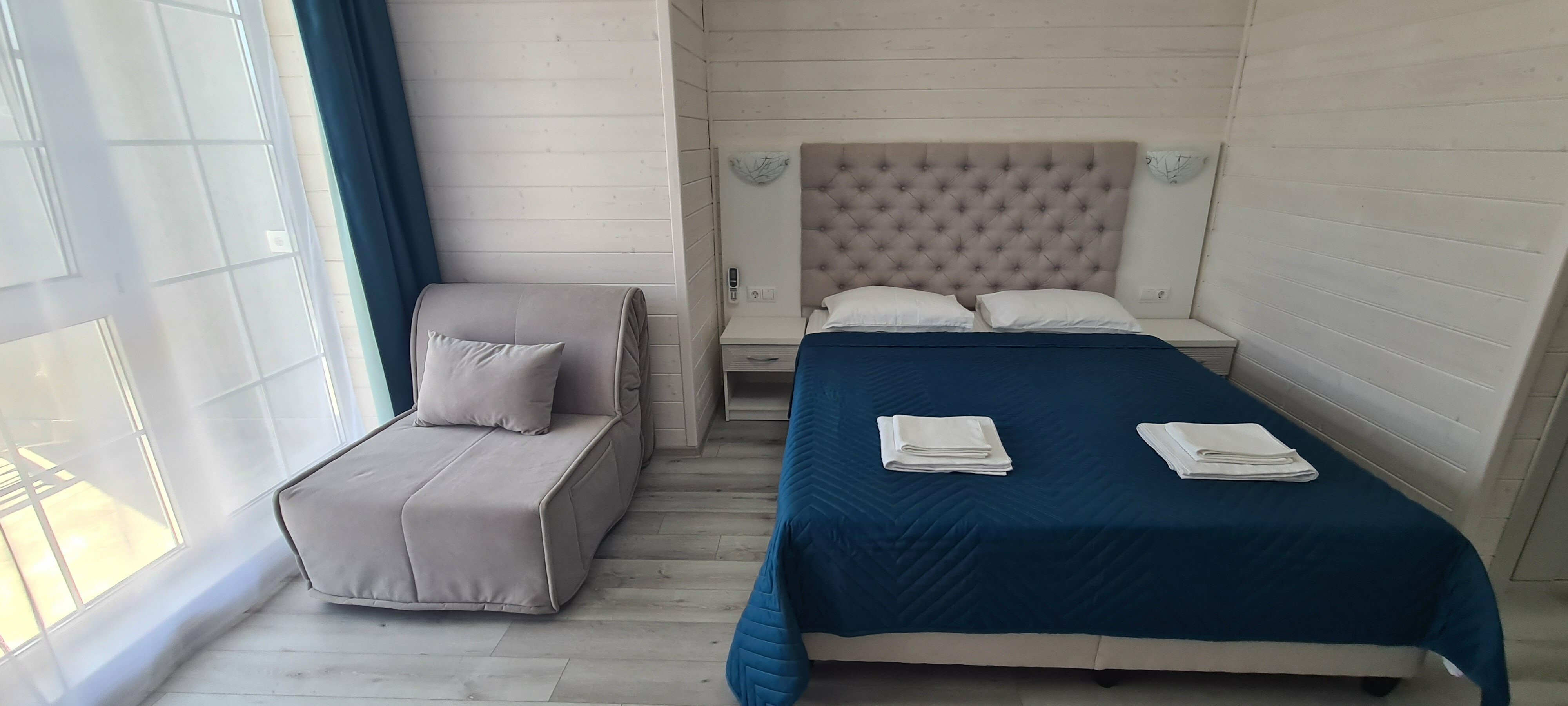 ДВУХМЕСТНЫЙ НОМЕР С ДОП.МЕСТОМ. БАЛКОН