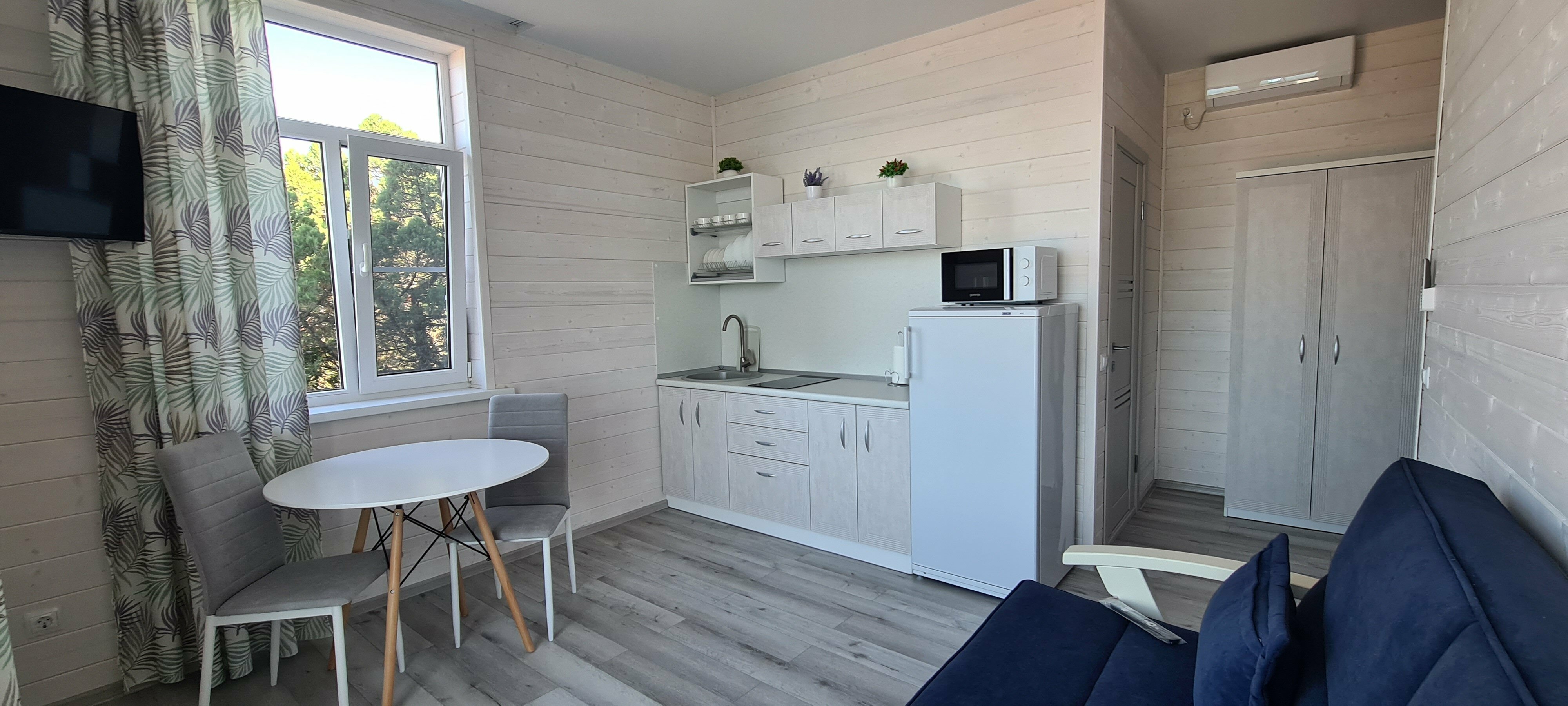 ЛЮКС С КУХНЕЙ