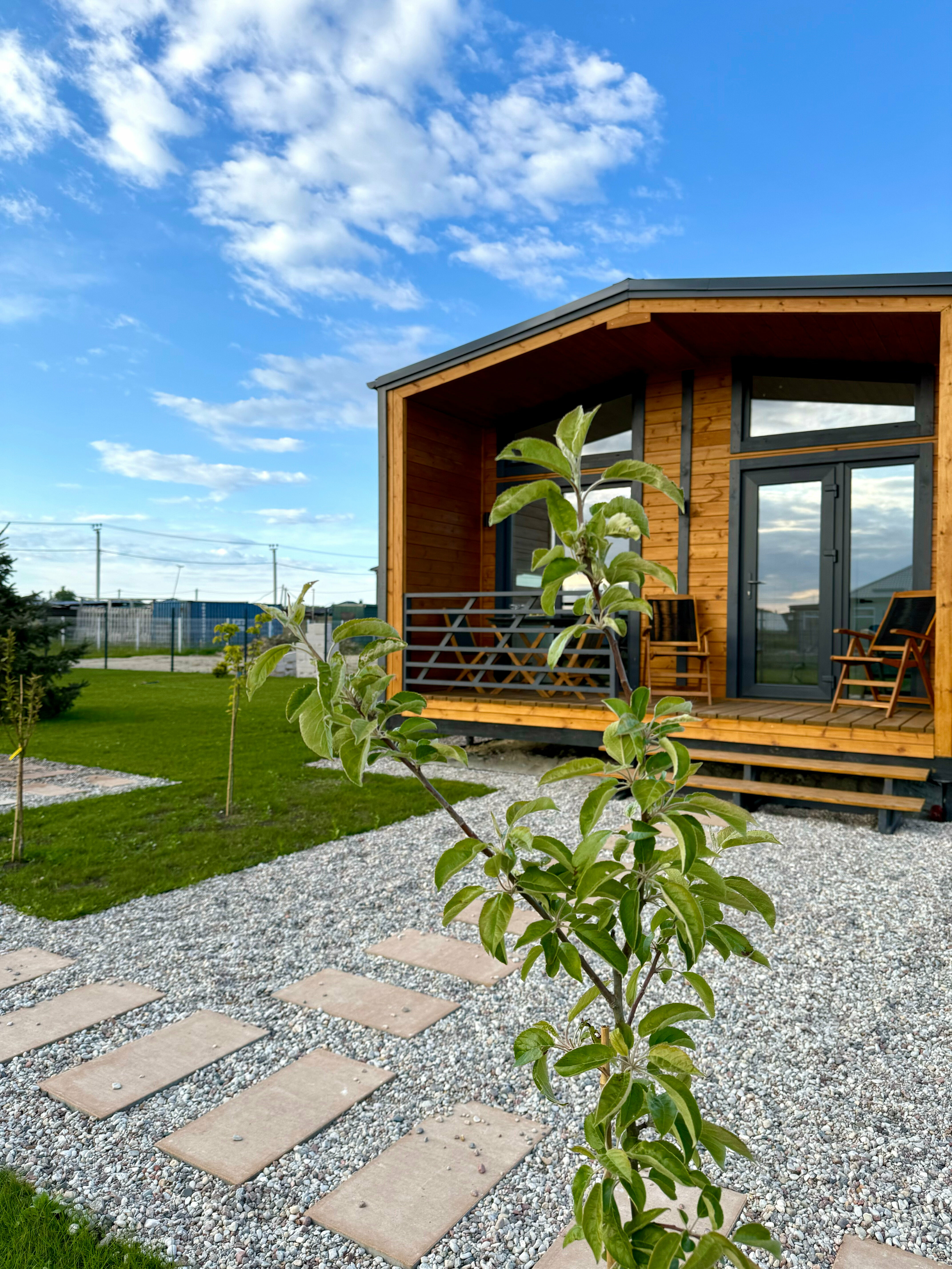 Дом с высокими потолками и антресолью