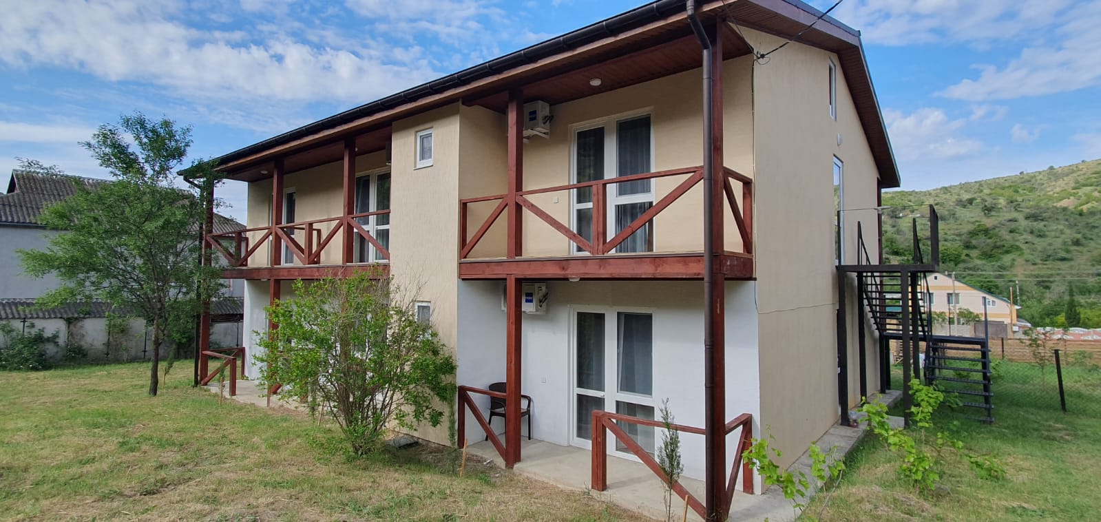 Четырехместный номер с балконом