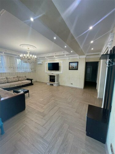 Люкс с 3 спальнями в Белый Парус