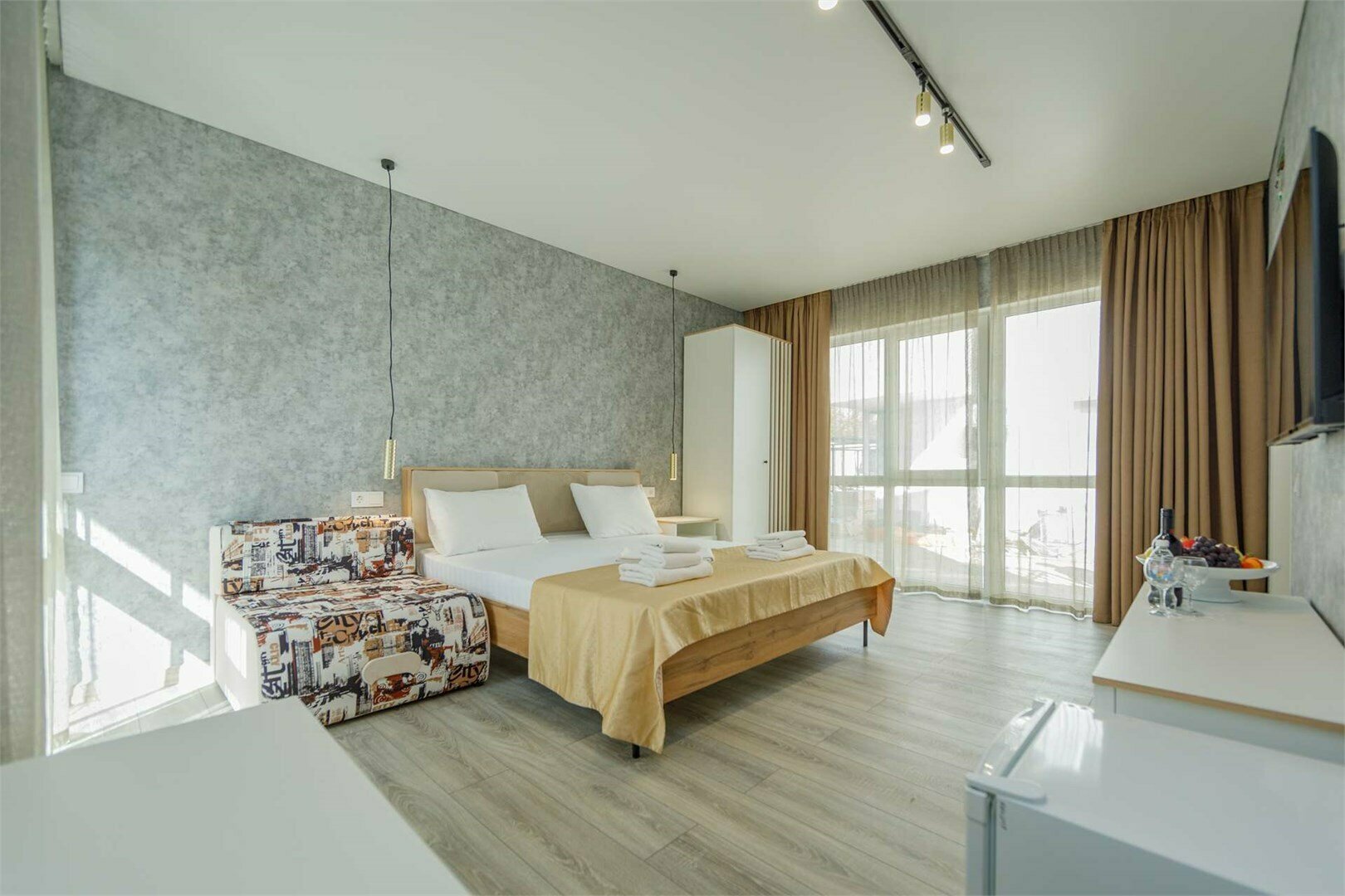 Стандарт с балконом