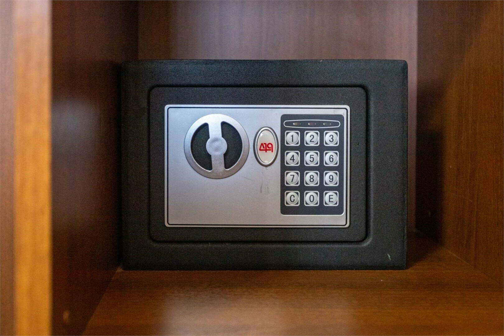 Семейный 2-х комнатный без балкона