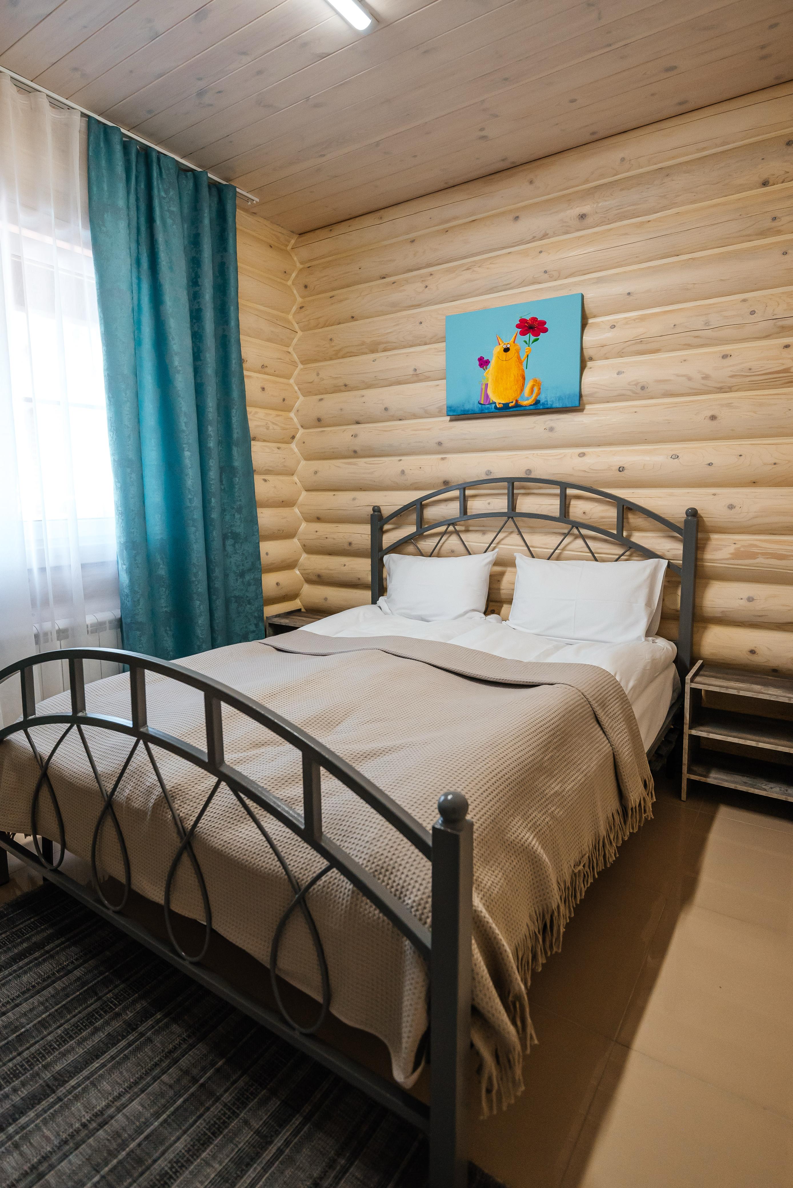 Средний дом