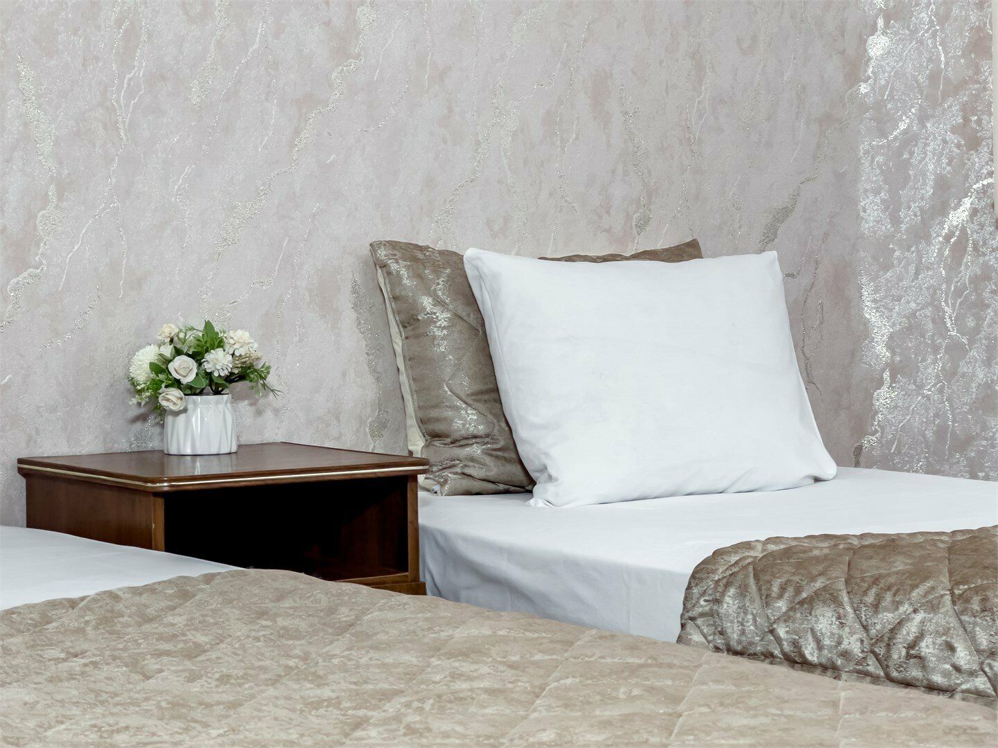 Четырехместный