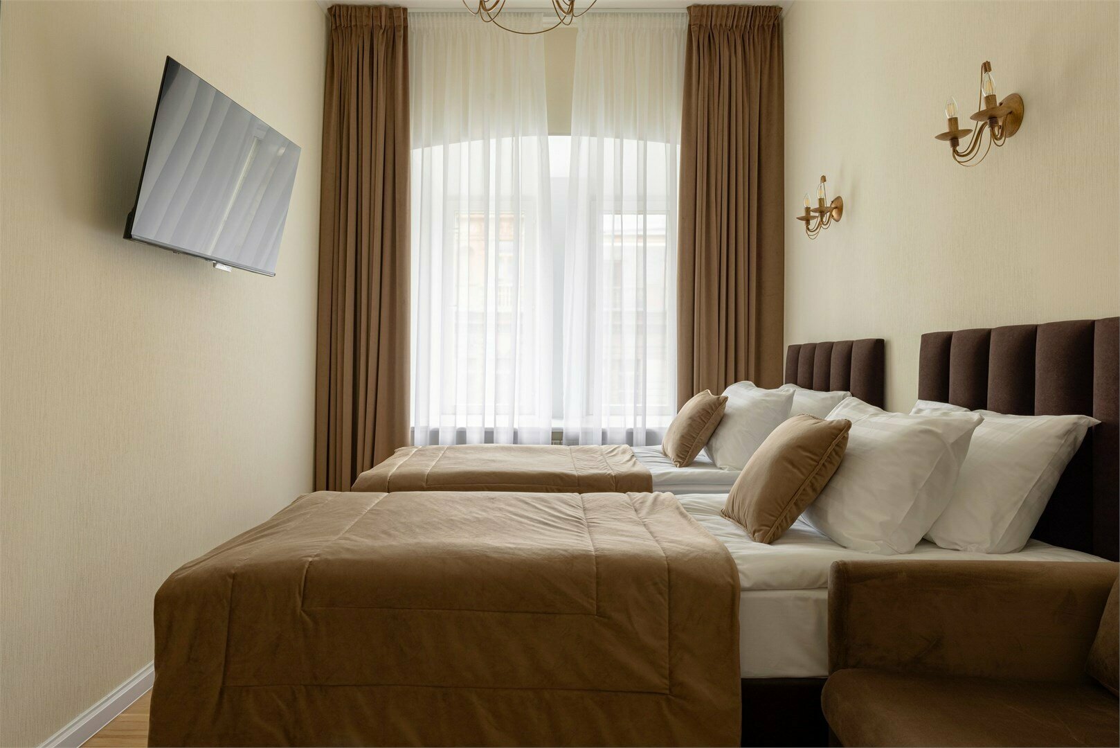 НОВЫЕ Двухкомнатные апартаменты с видом на ул. Гороховую открытие 01.05.25