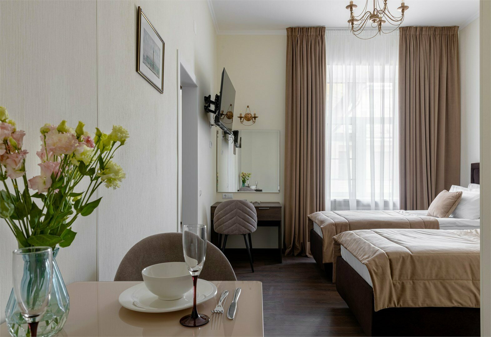 НОВЫЕ Двухкомнатные апартаменты с видом во внутренний дворик открытие 01.05.25