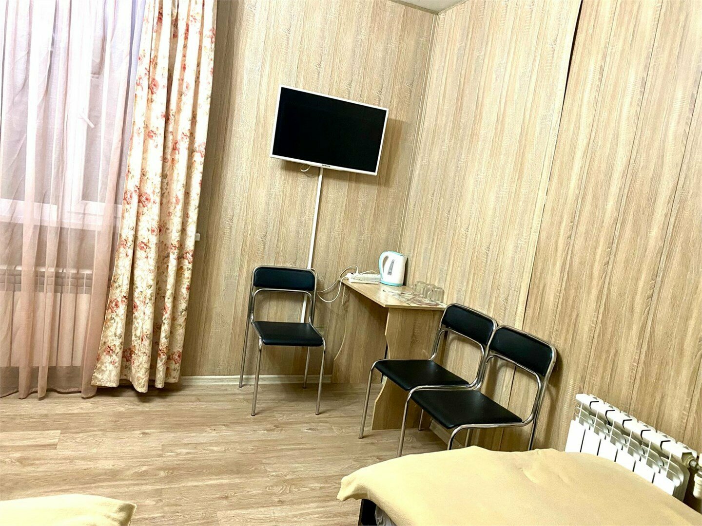 Трехместный номер эконом-класса