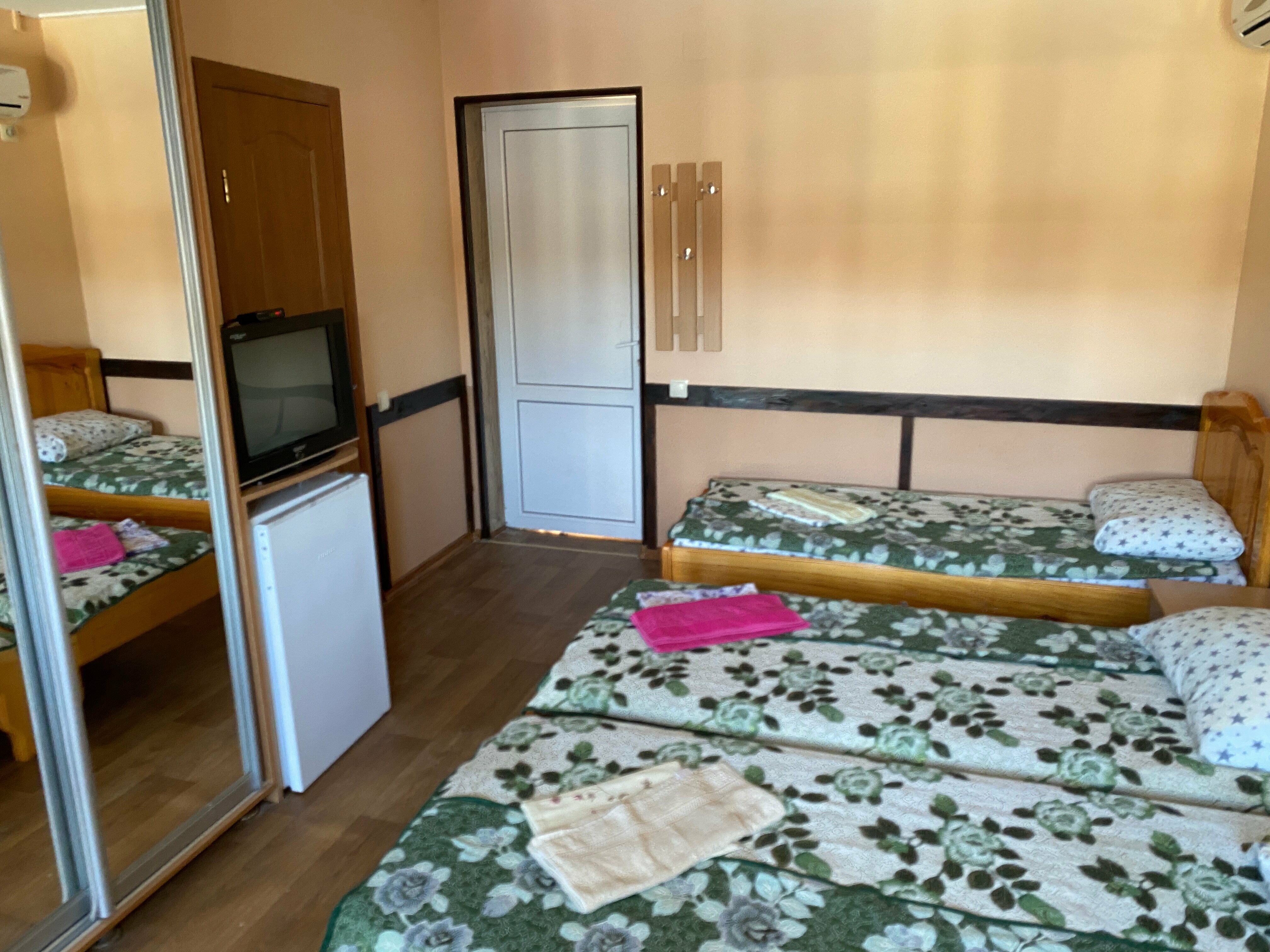 Четырехместный номер с балконом