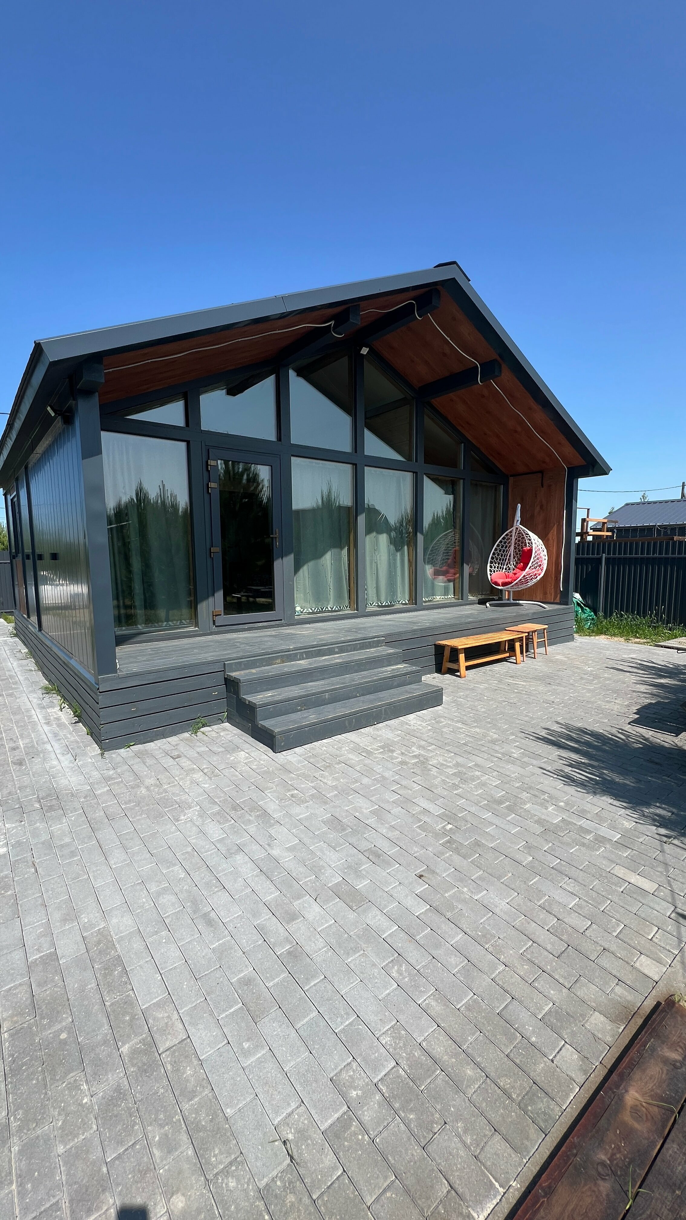 Коттедж с видом на лес