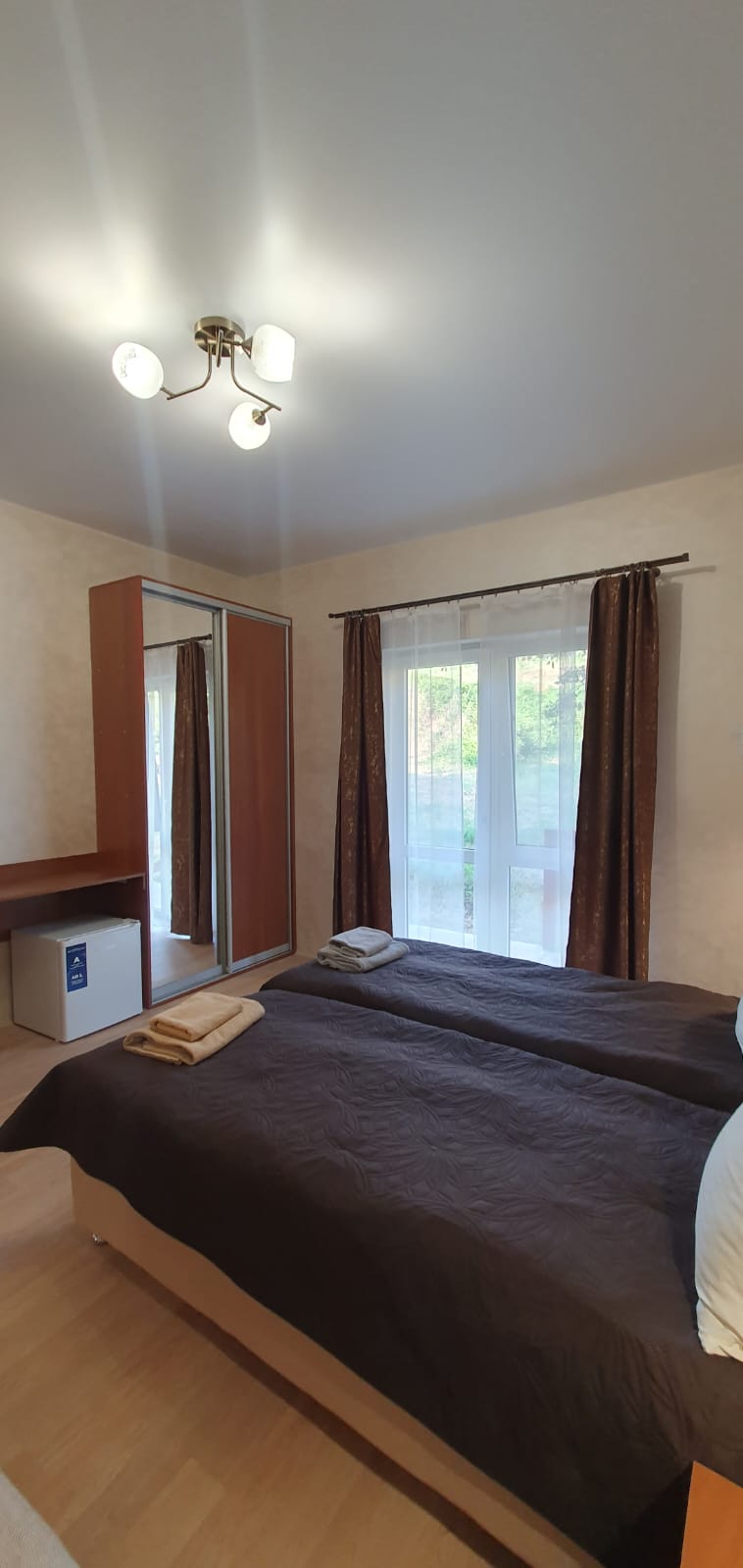 Четырехместный номер с балконом