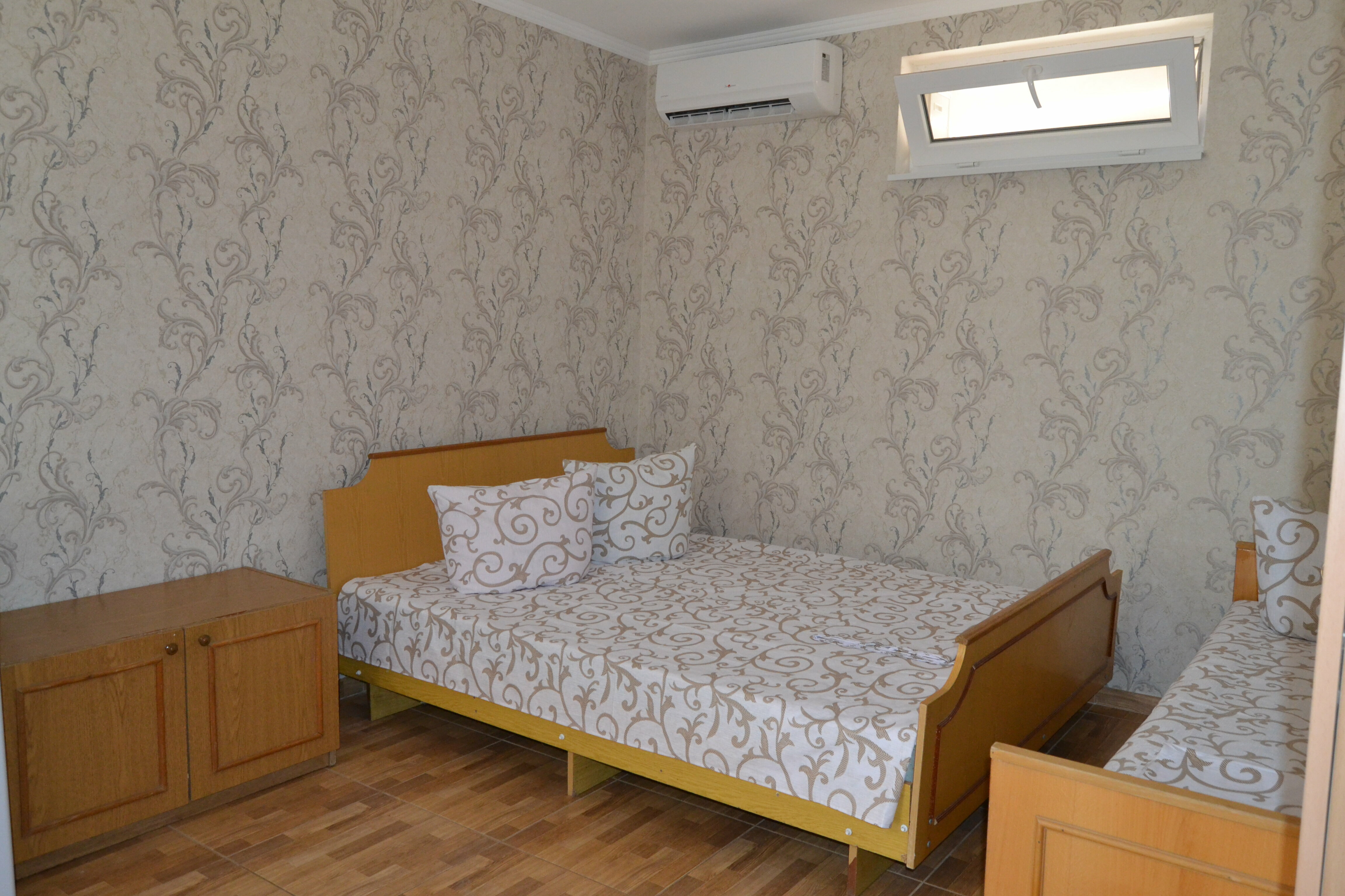 Улучшенный четырехместный номер