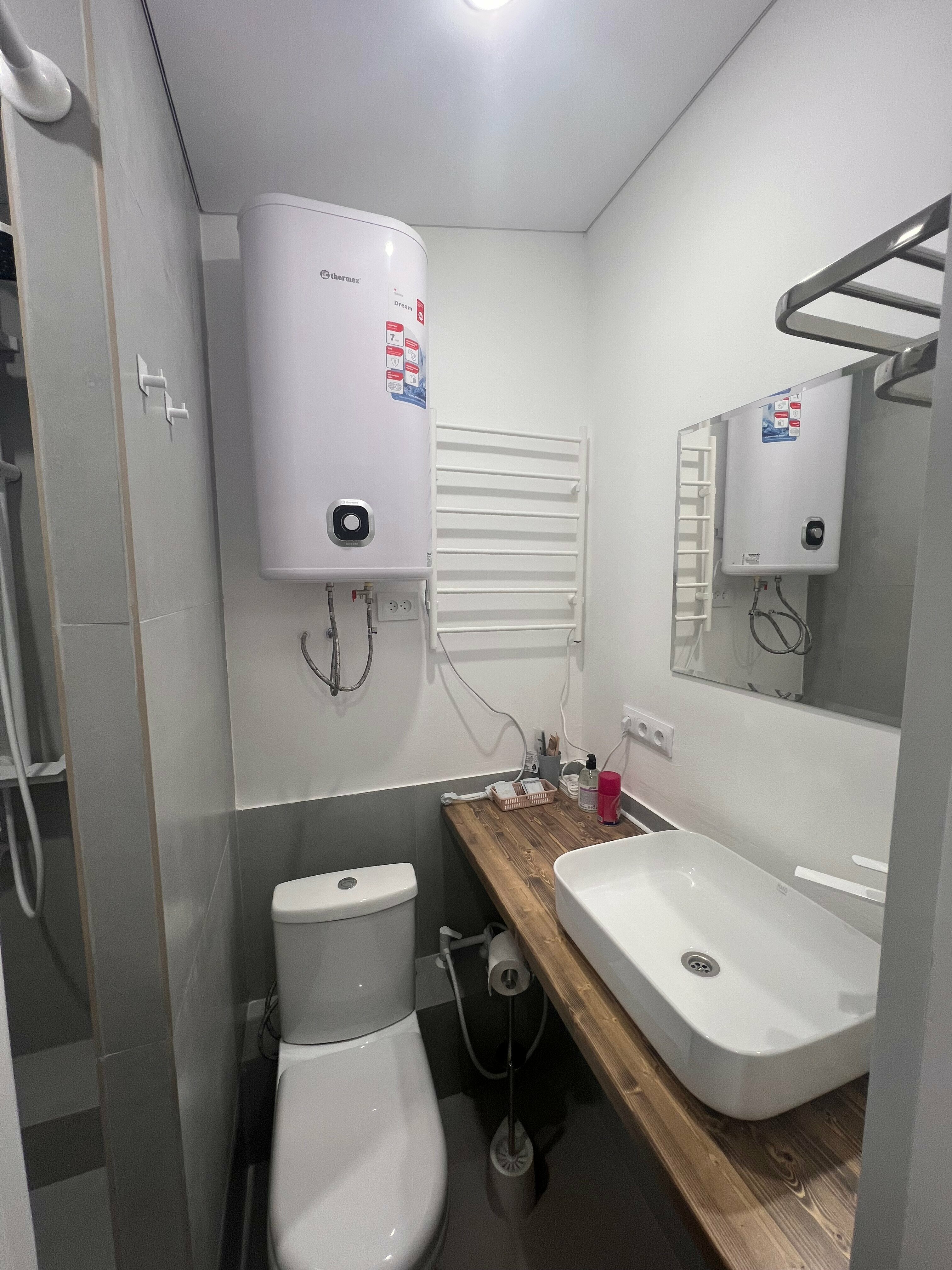 Современный двухместный номер в гостевом доме с отдельными кроватями