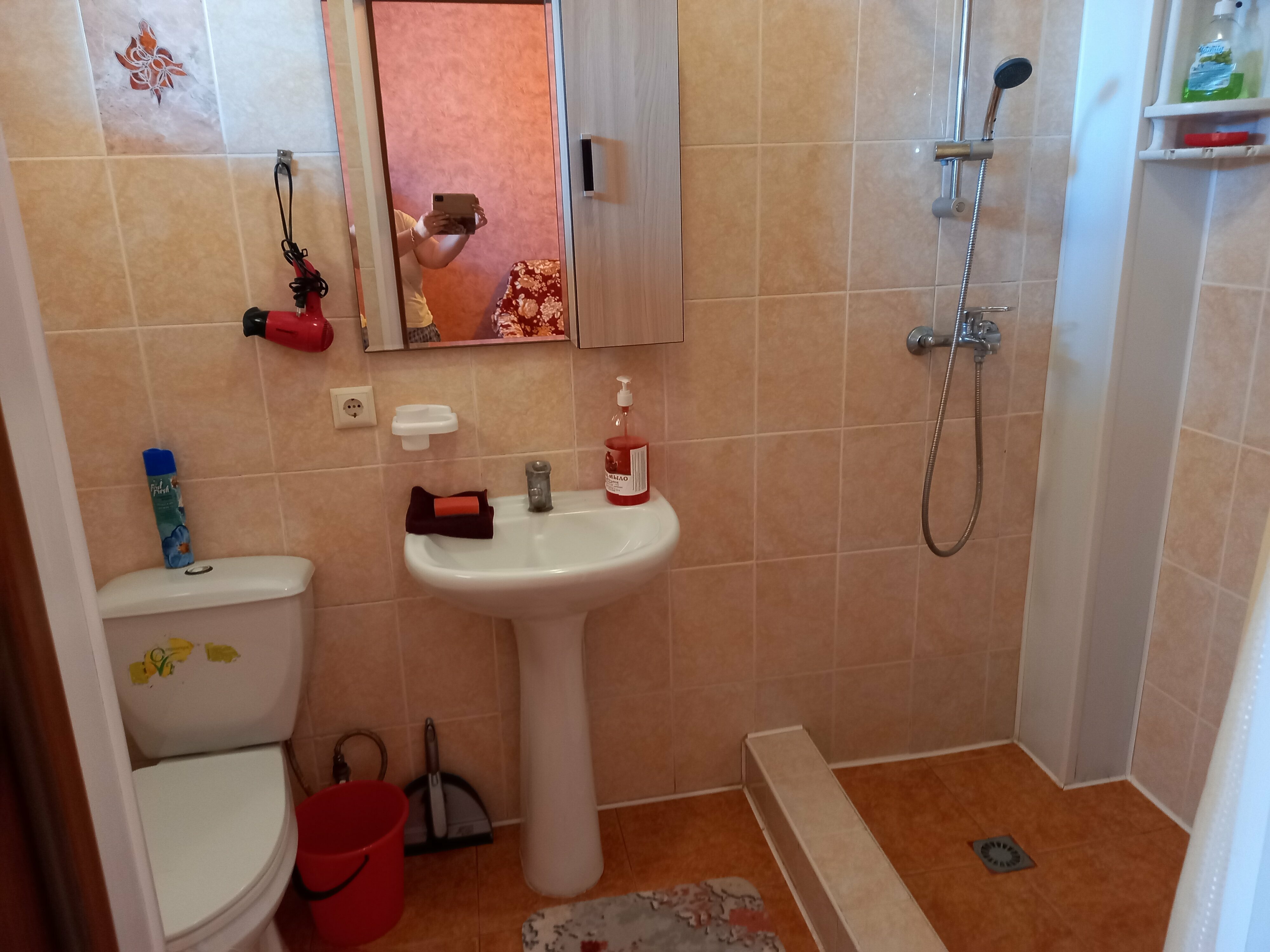 Трехместный номер с балконом