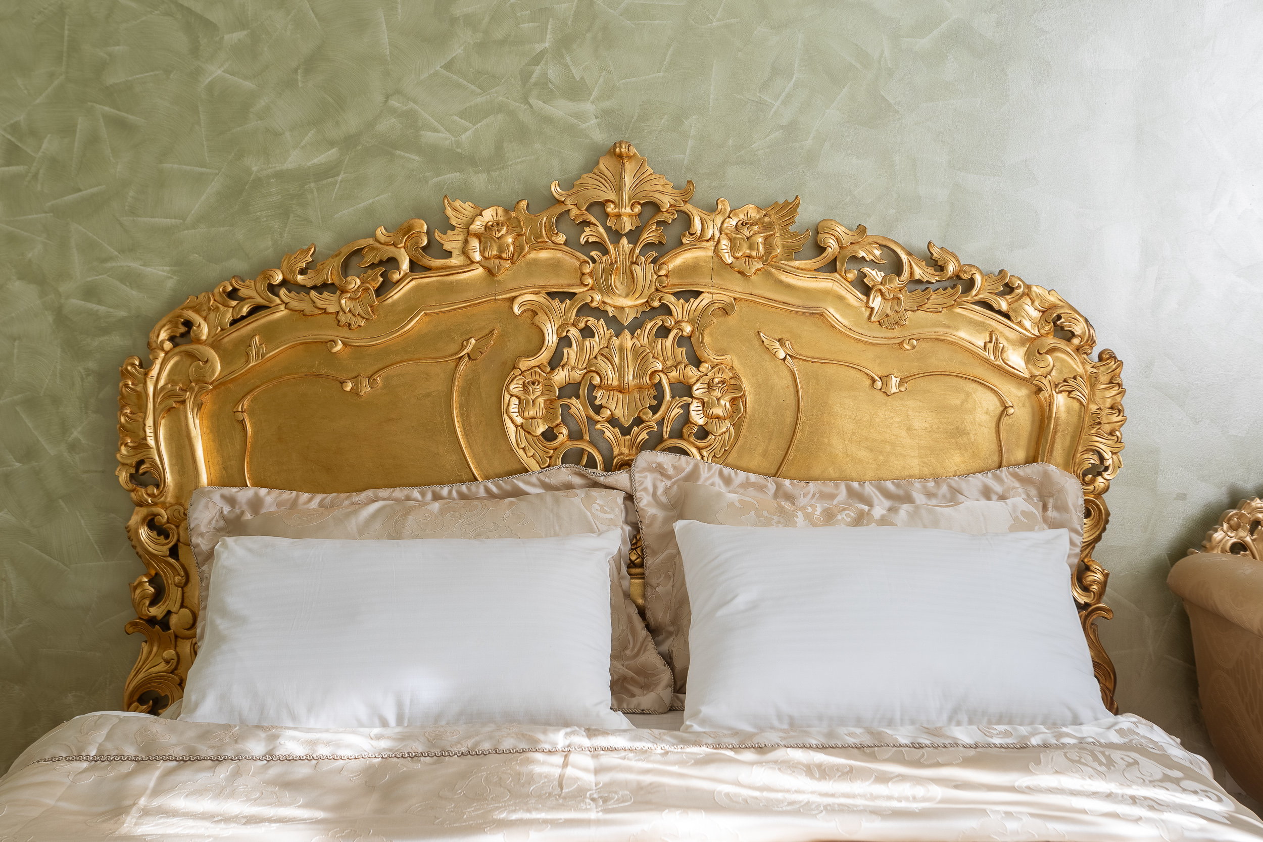 Номер Делюкс