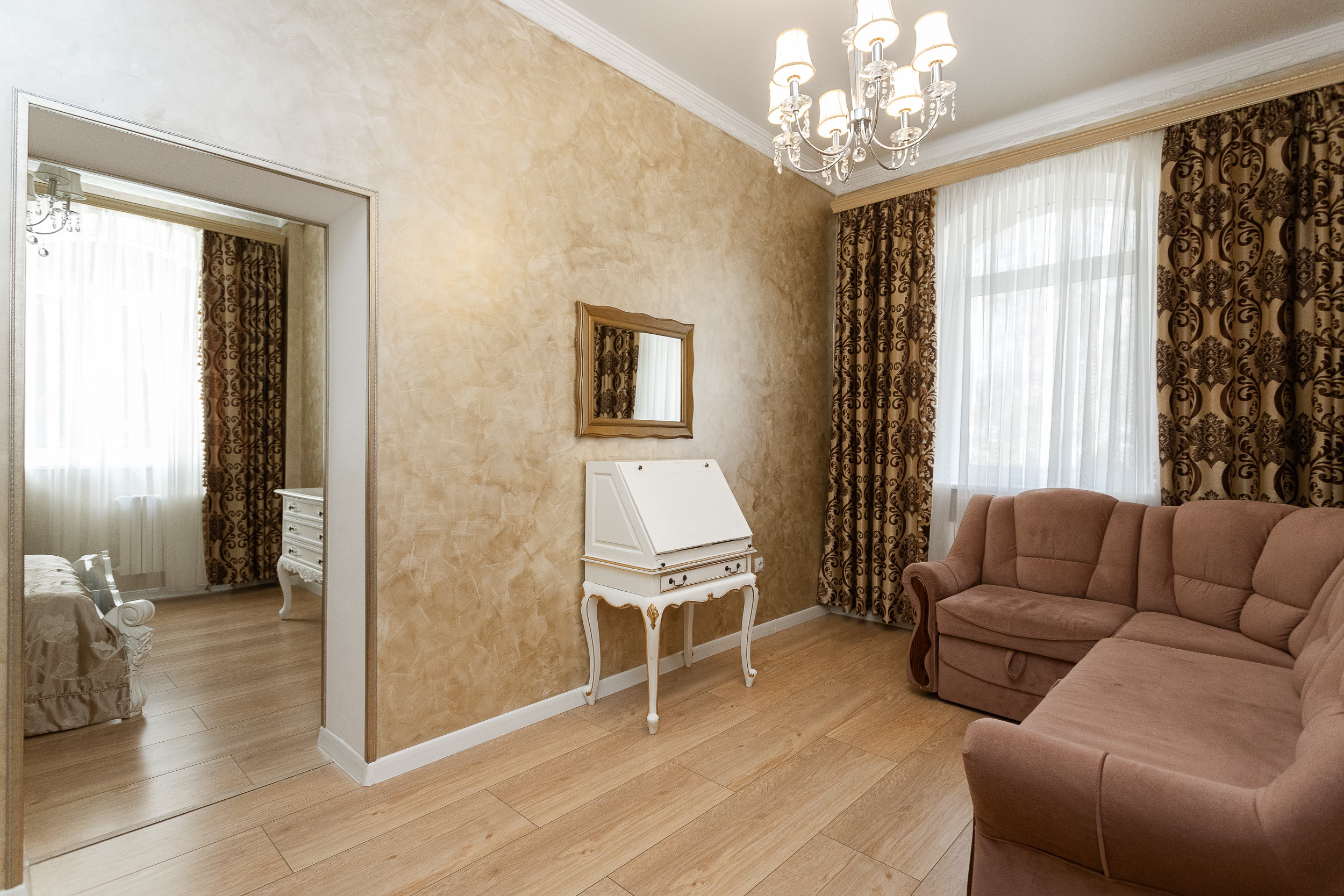 Улучшенный двухместный номер с 1 кроватью