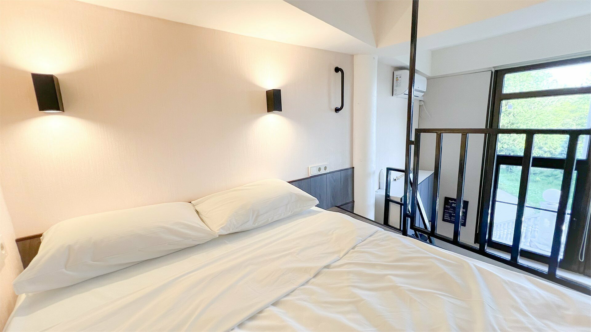 Двухуровневая комната G4