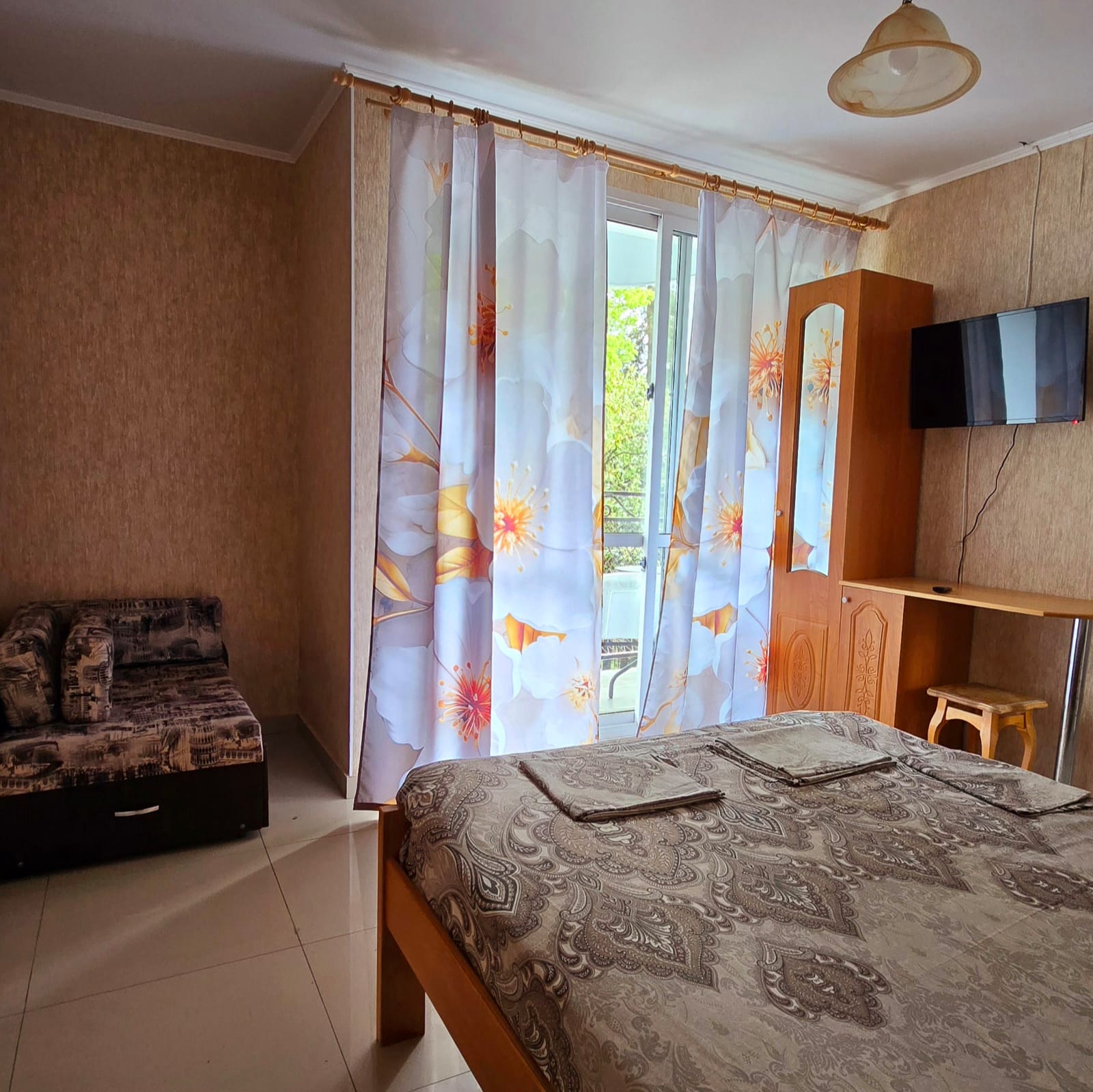 Стандартный трехместный номер