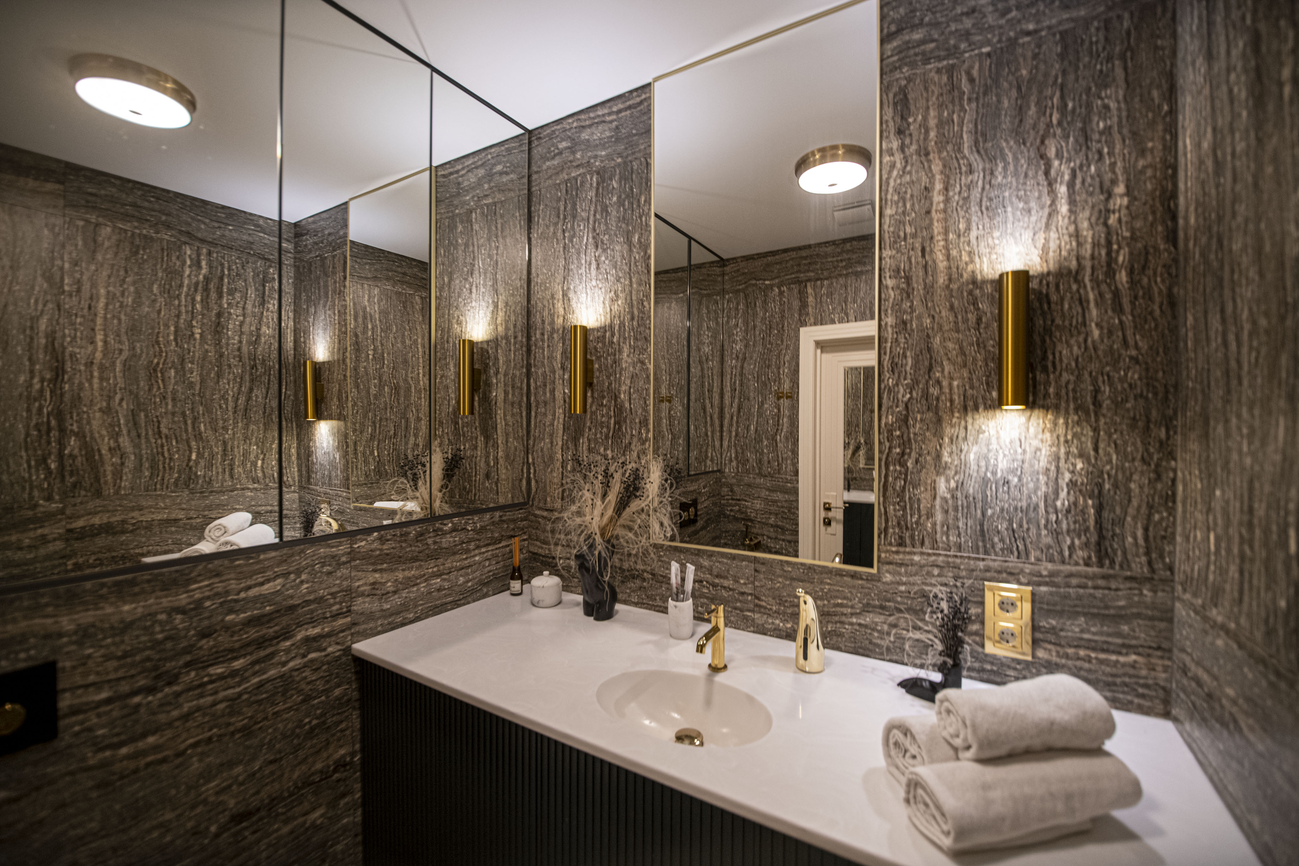 с гидромассажной ванной