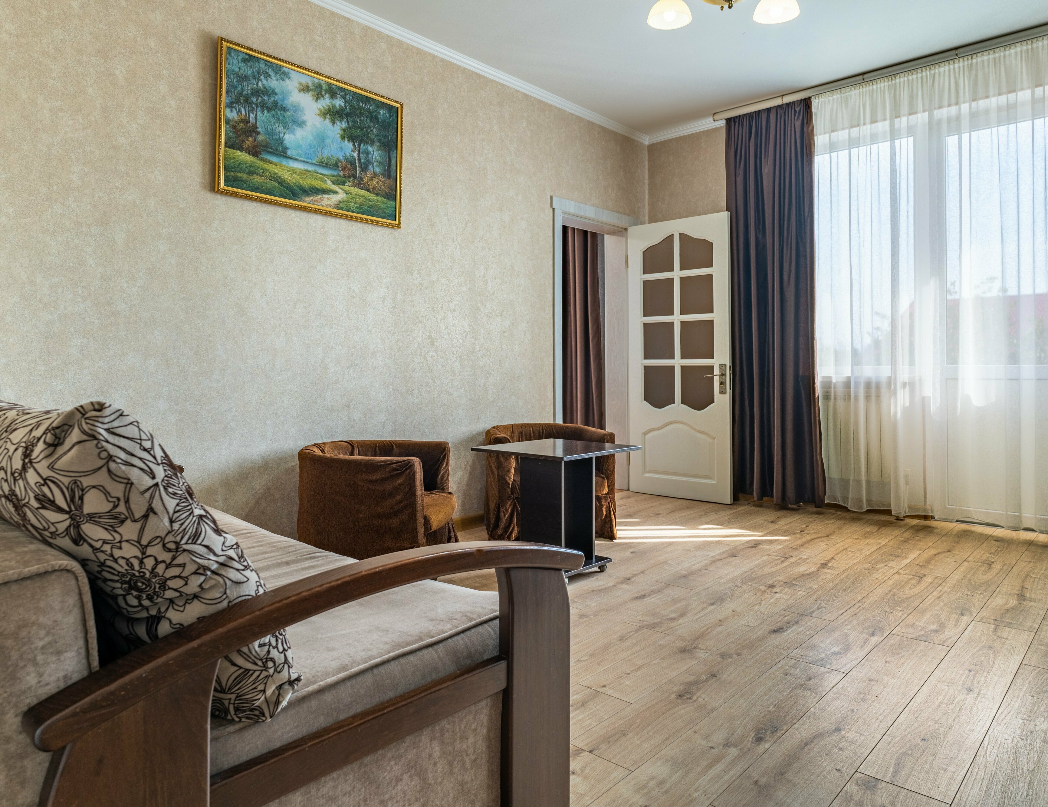 Двухкомнатный номер с балконом