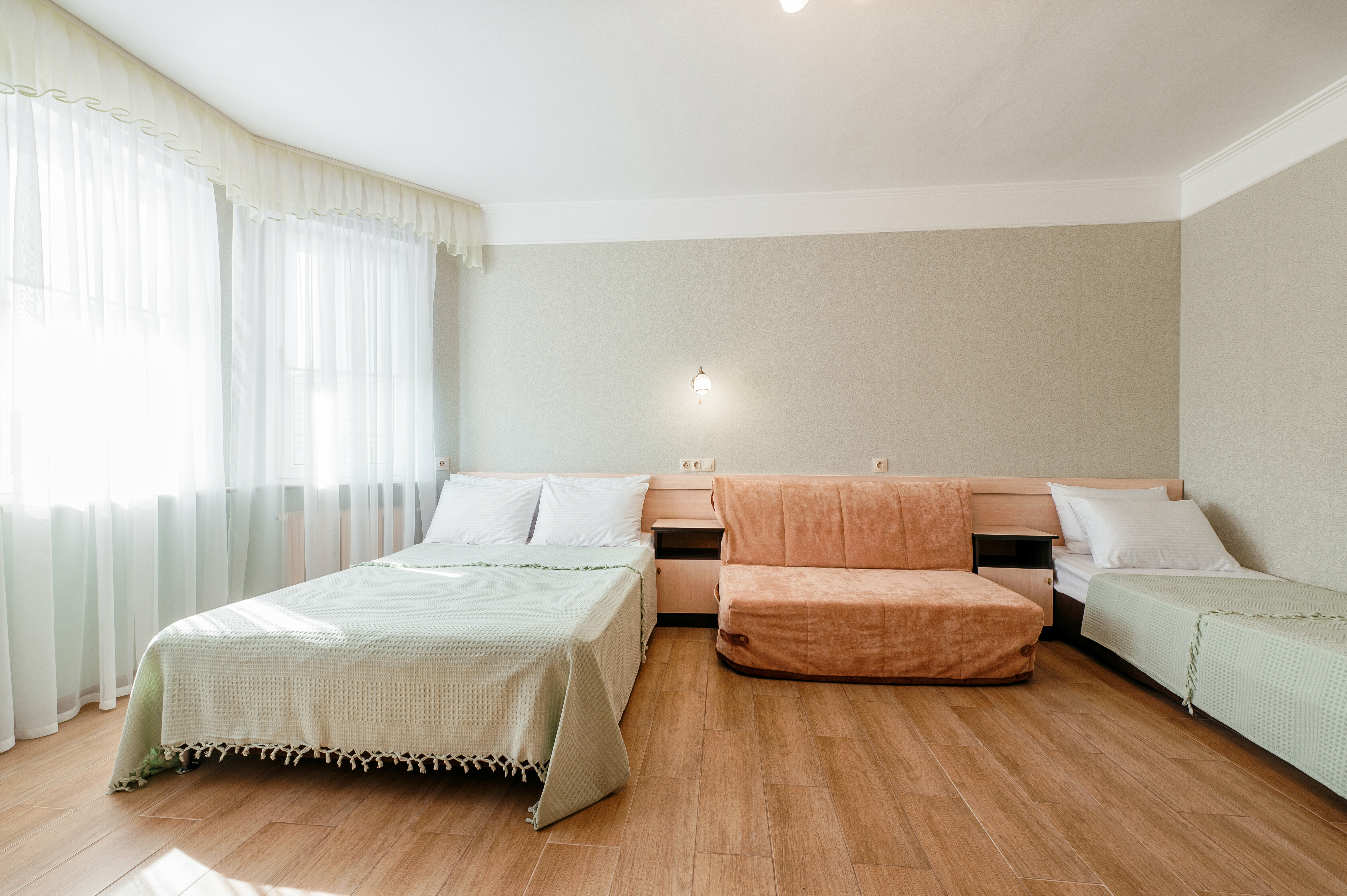 Стандартный трехместный номер