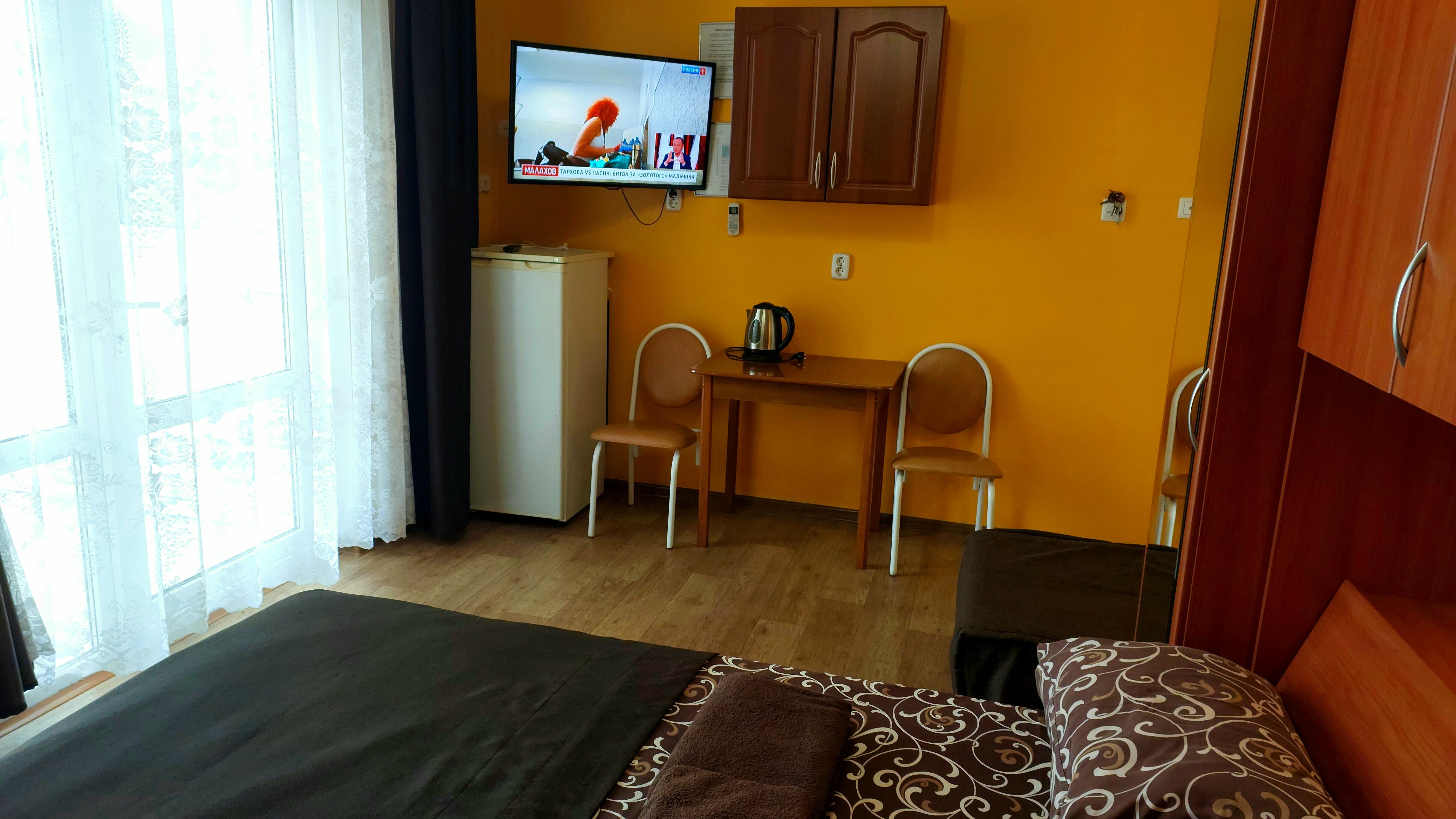 Полулюкс с балконом 2+1