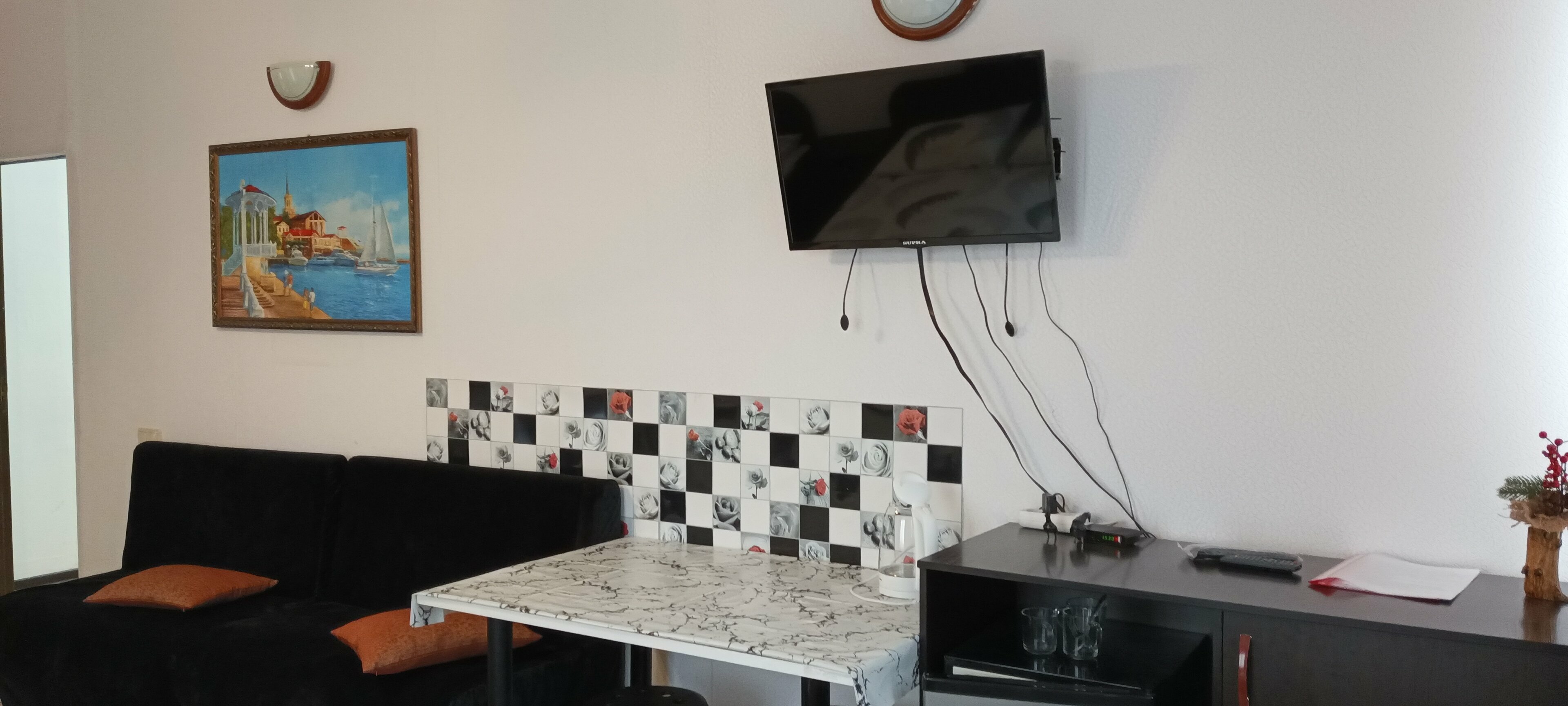 Семейный номер с видом на сад