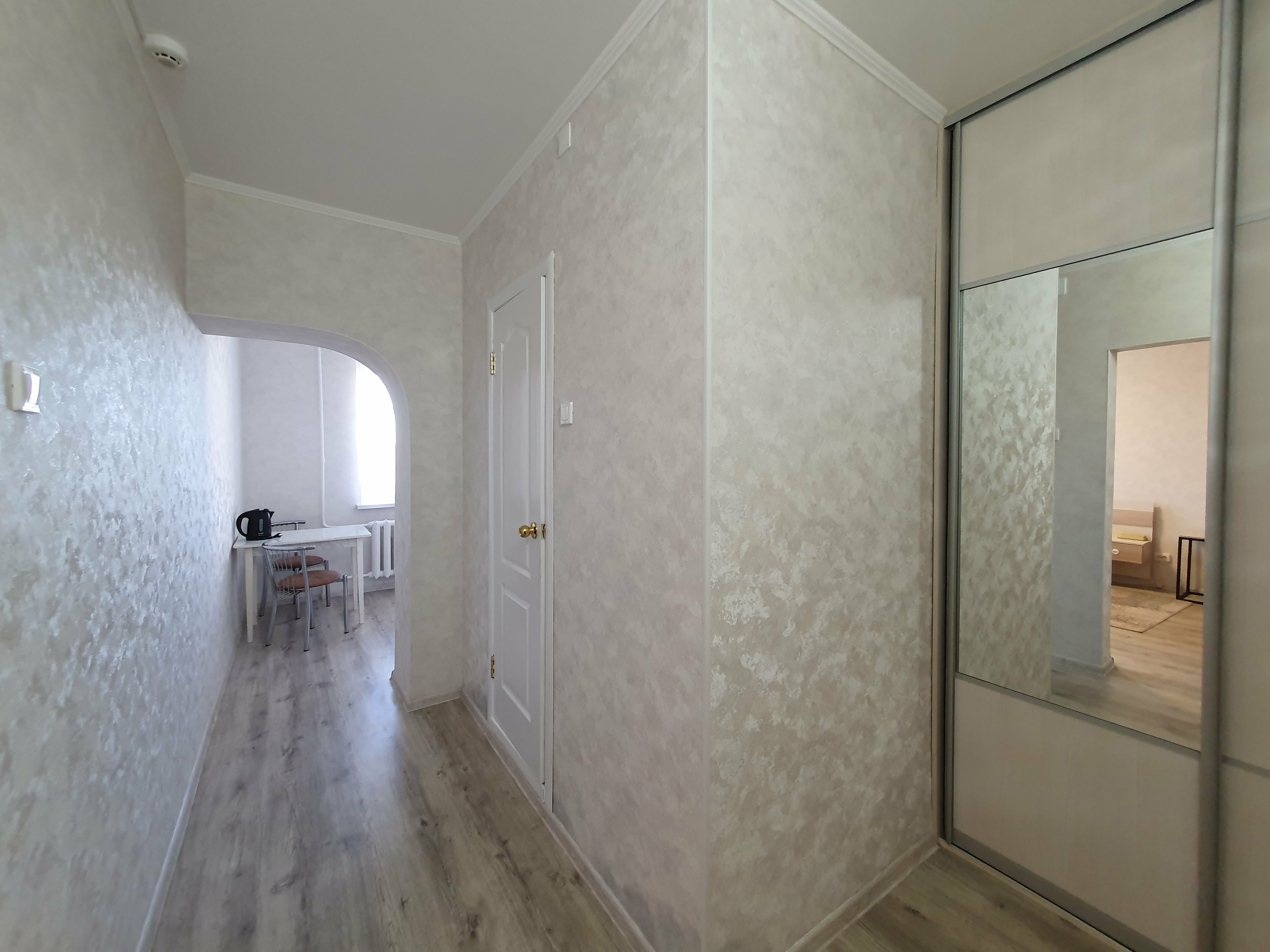 Односпальная кровать в общем номере