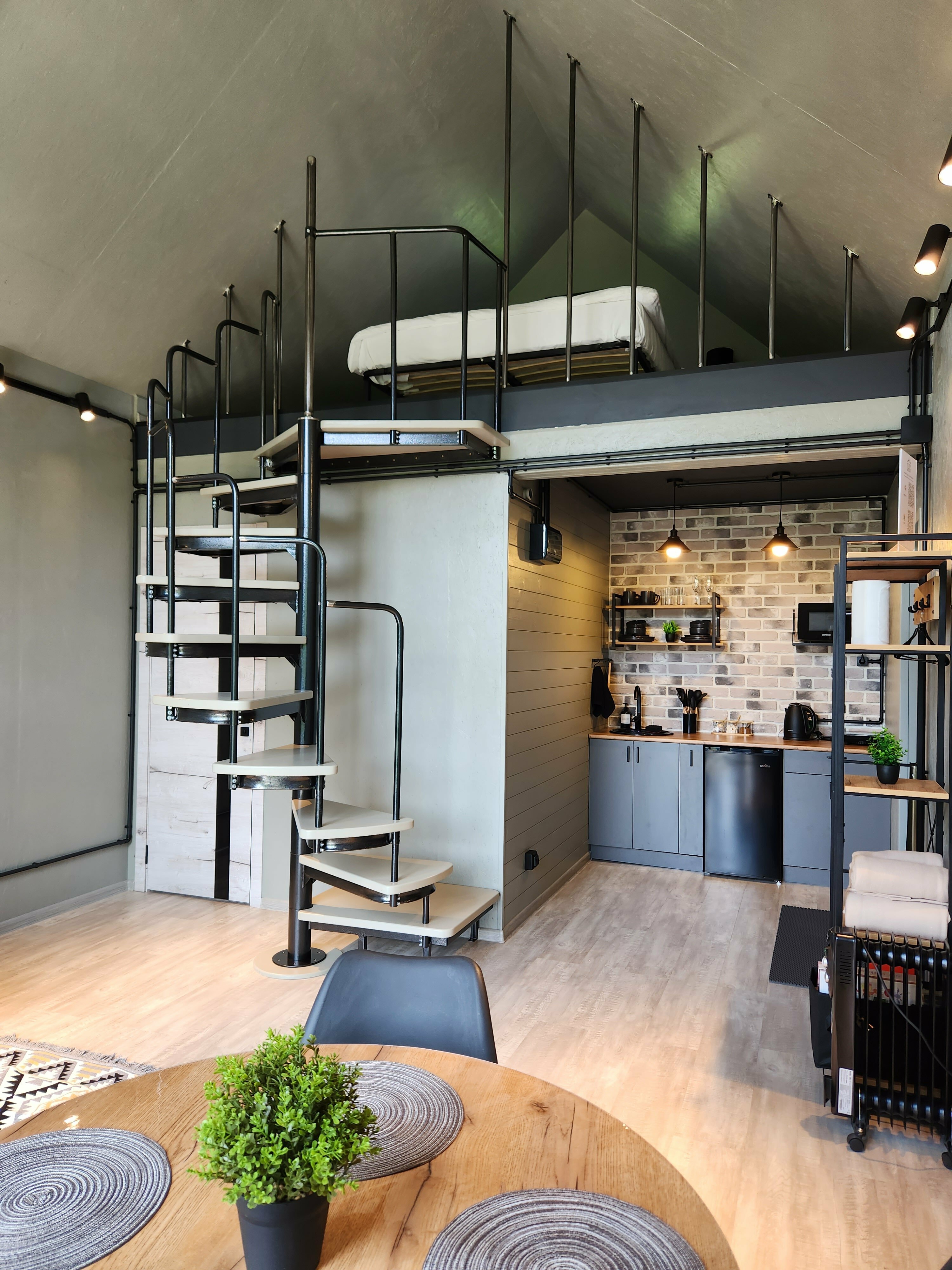 БАРНХАУС "Серебряный"