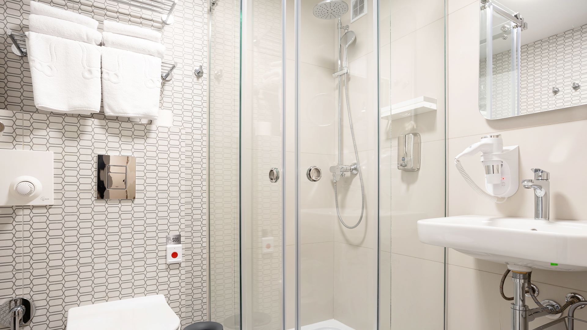 Люкс двухместный двухкомнатный 12 корпус