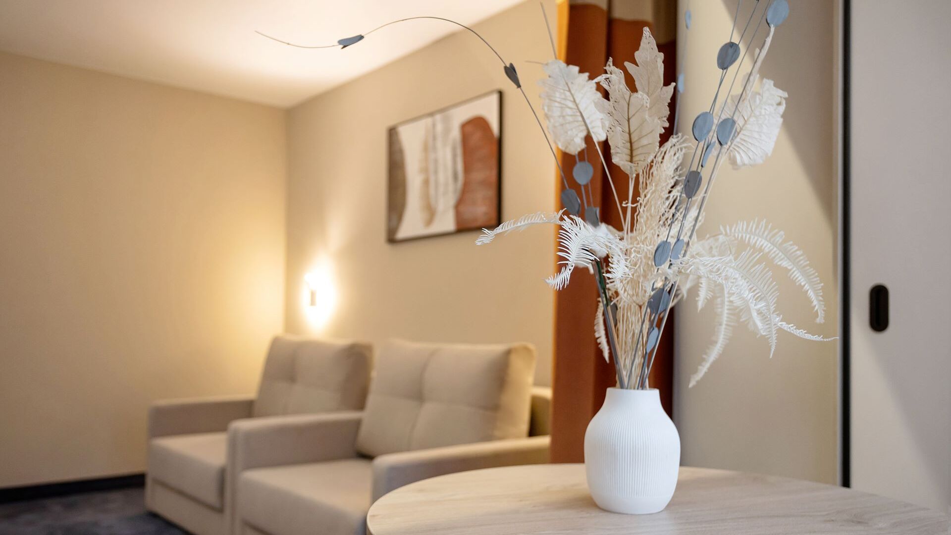 Люкс двухместный двухкомнатный 12 корпус