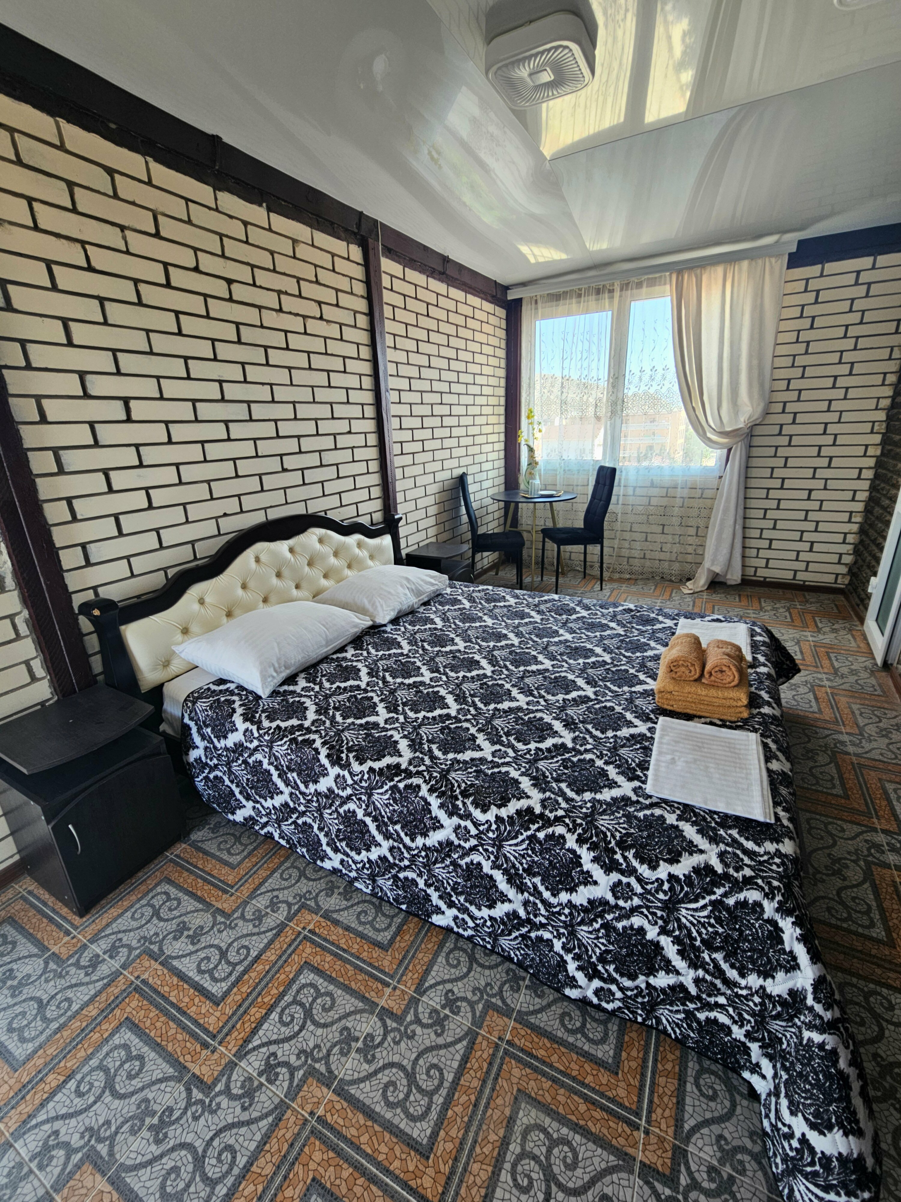 Люкс с балконом