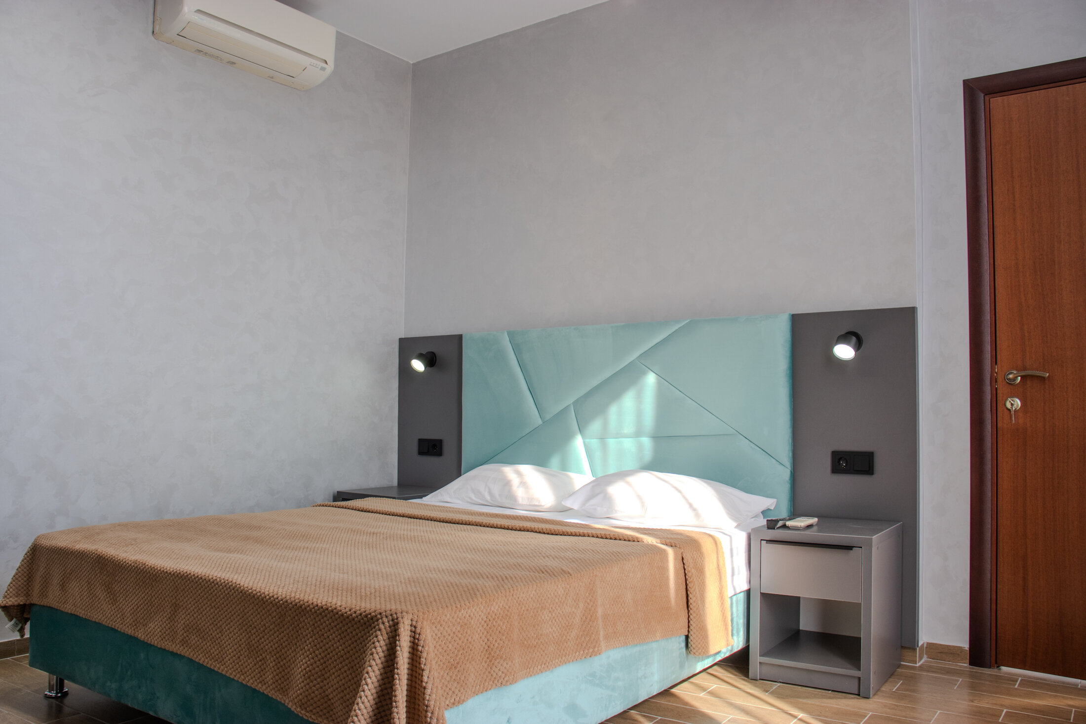 «Апартаменты» 2-х комнатные мини