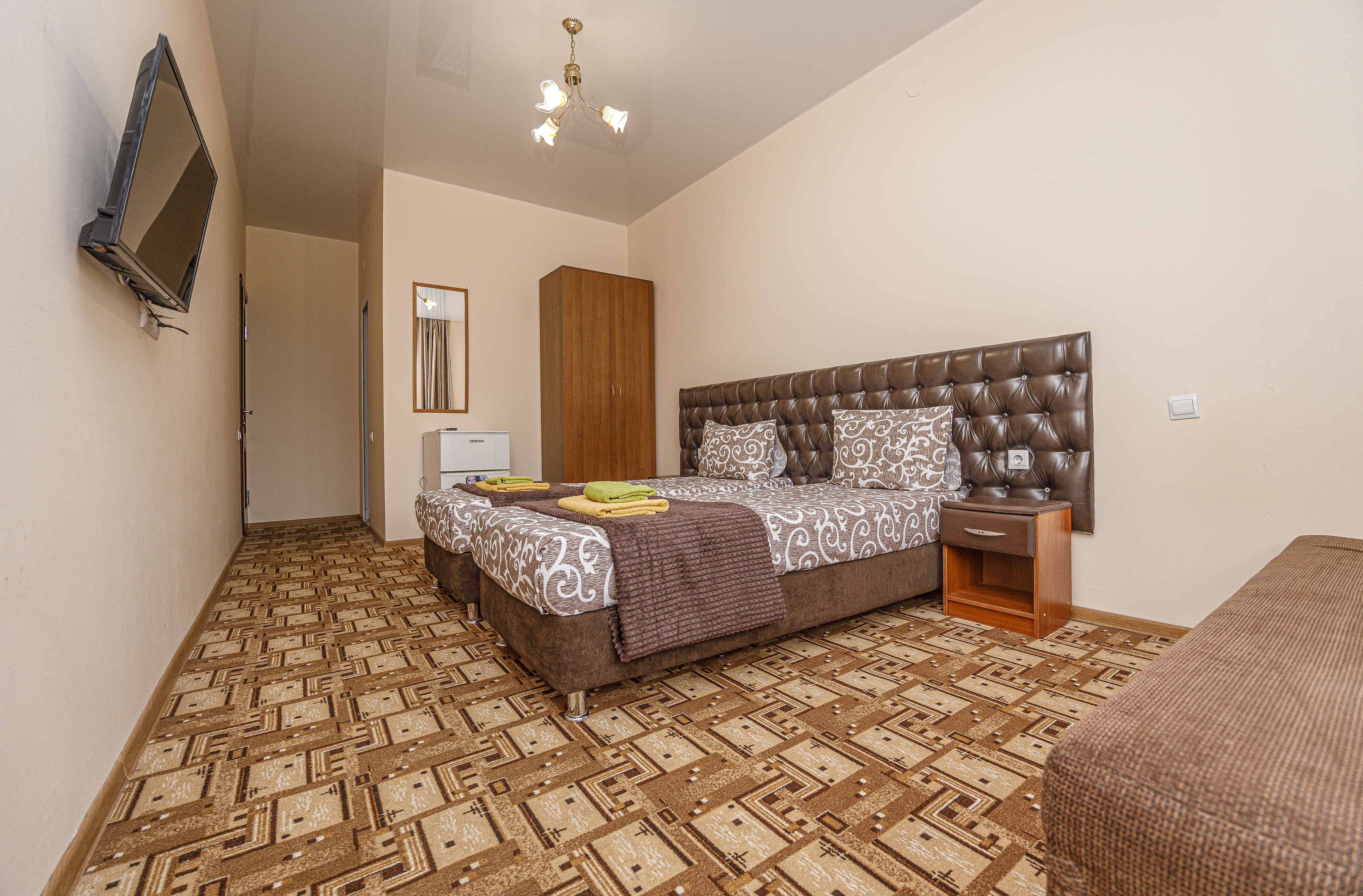 Четырехместный номер с балконом