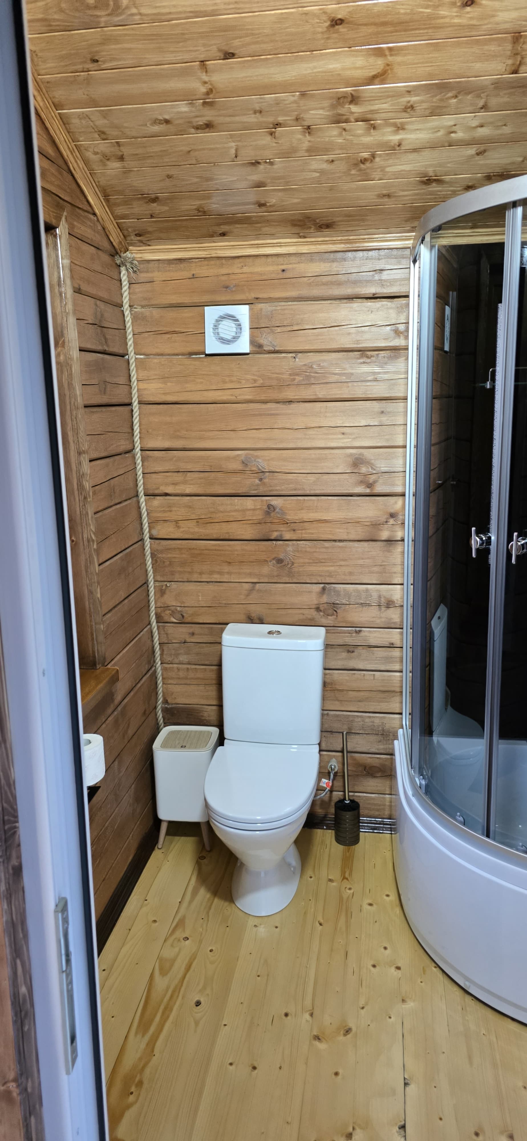 Семейный номер с душем