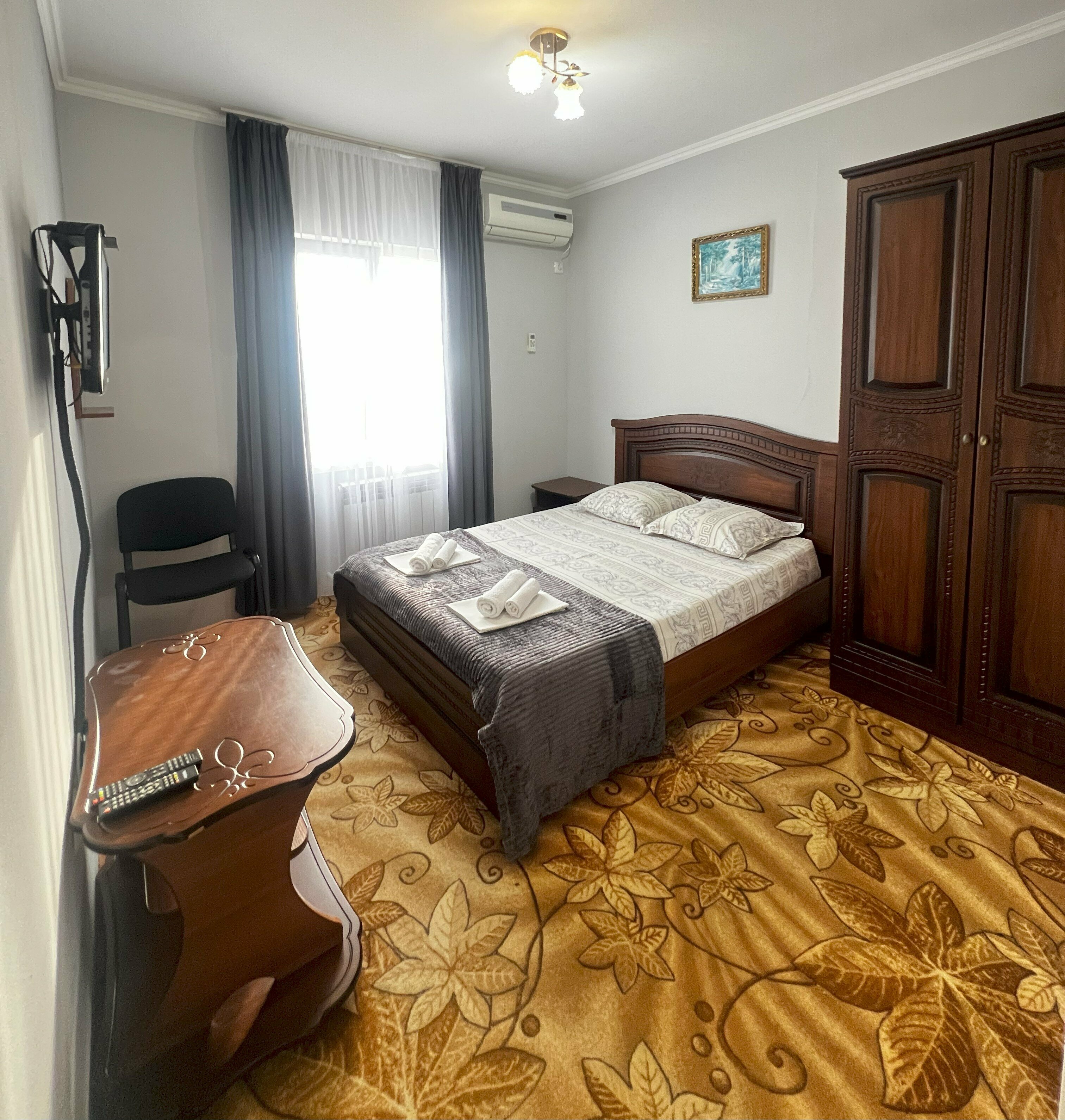 Стандарт с 1 двухспальной кроватью или 2 раздельными