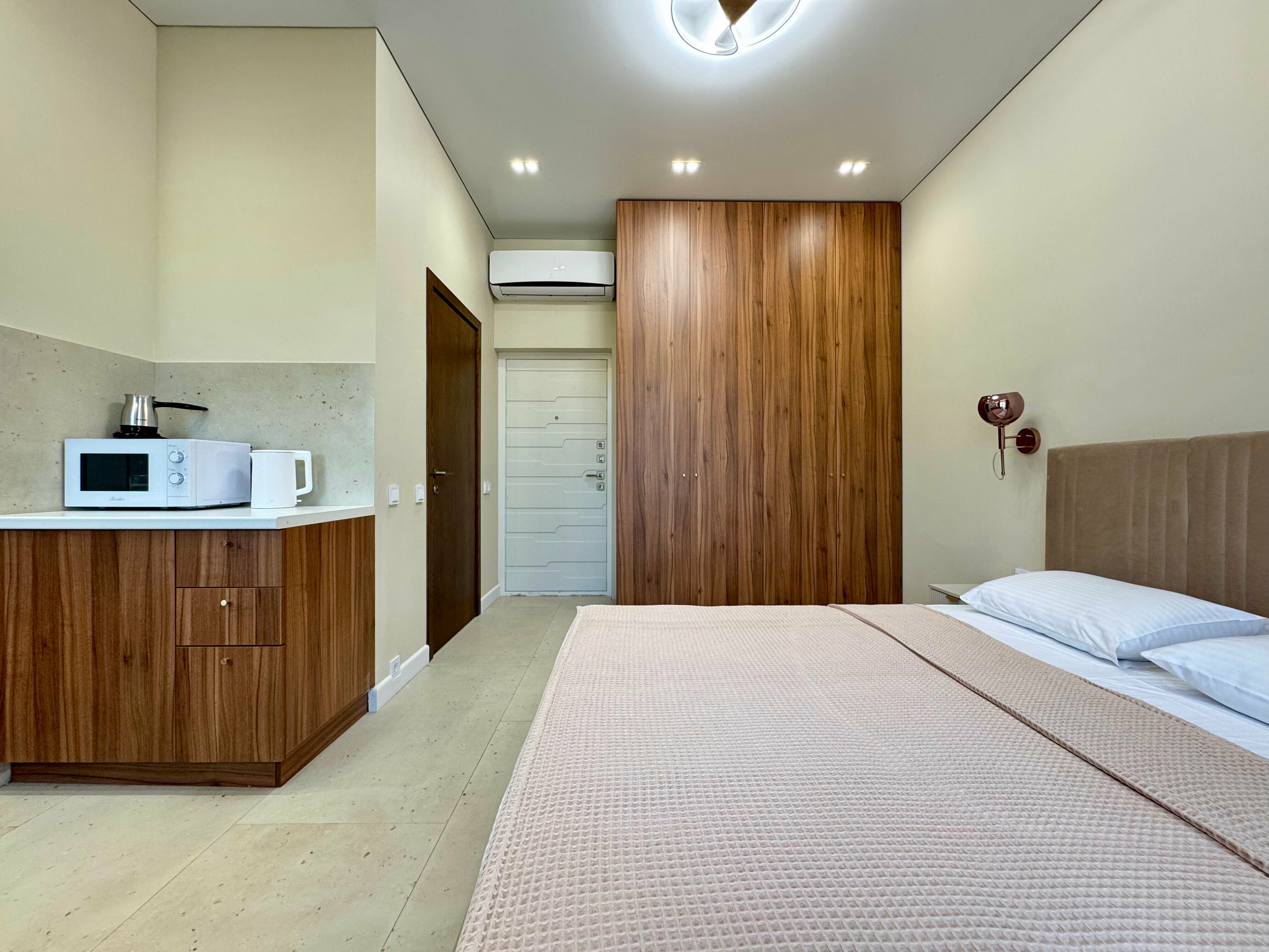 Апартаменты с балконом