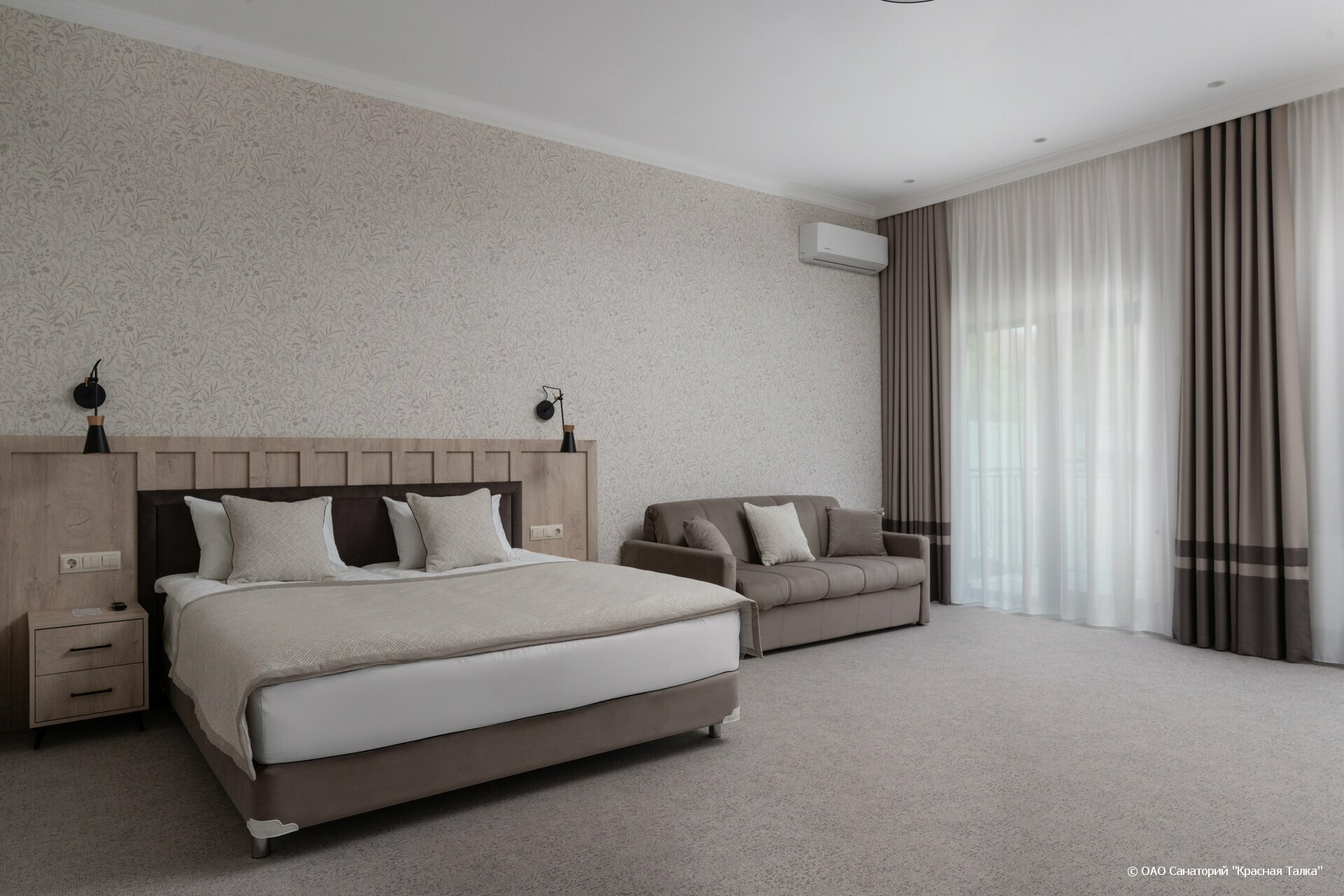 Улучшенный четырехместный номер