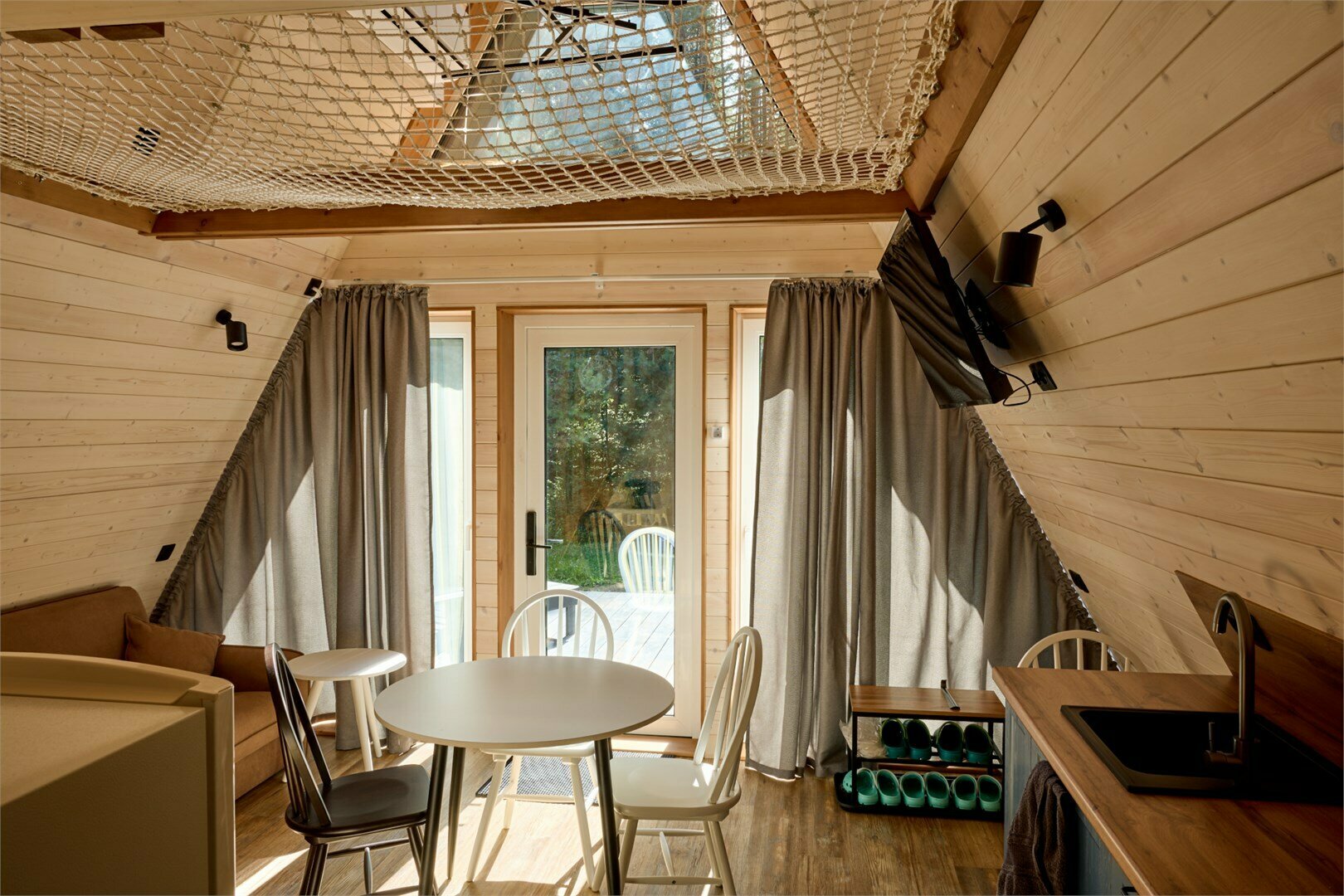 Дом с видом на лес