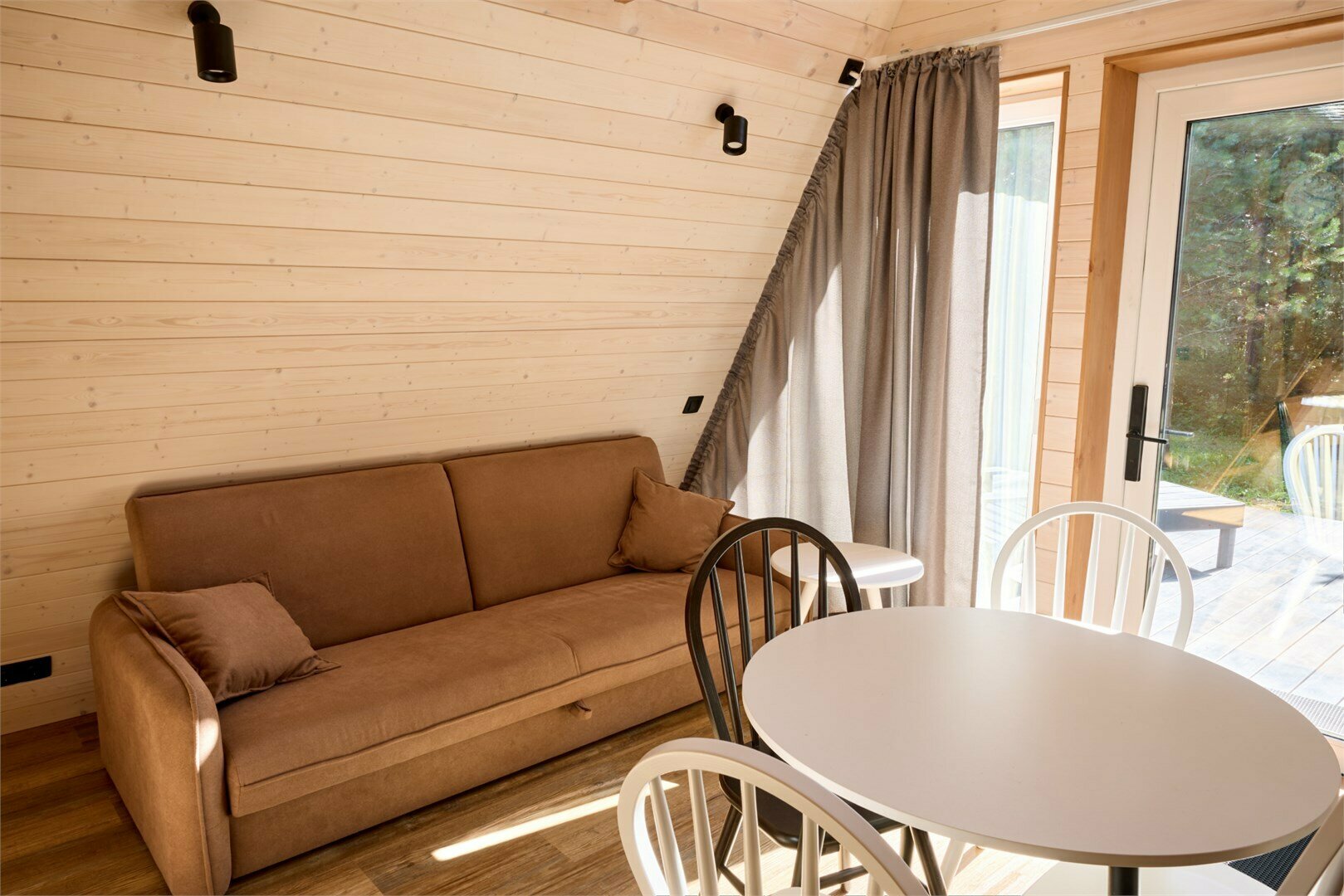 Дом с видом на лес