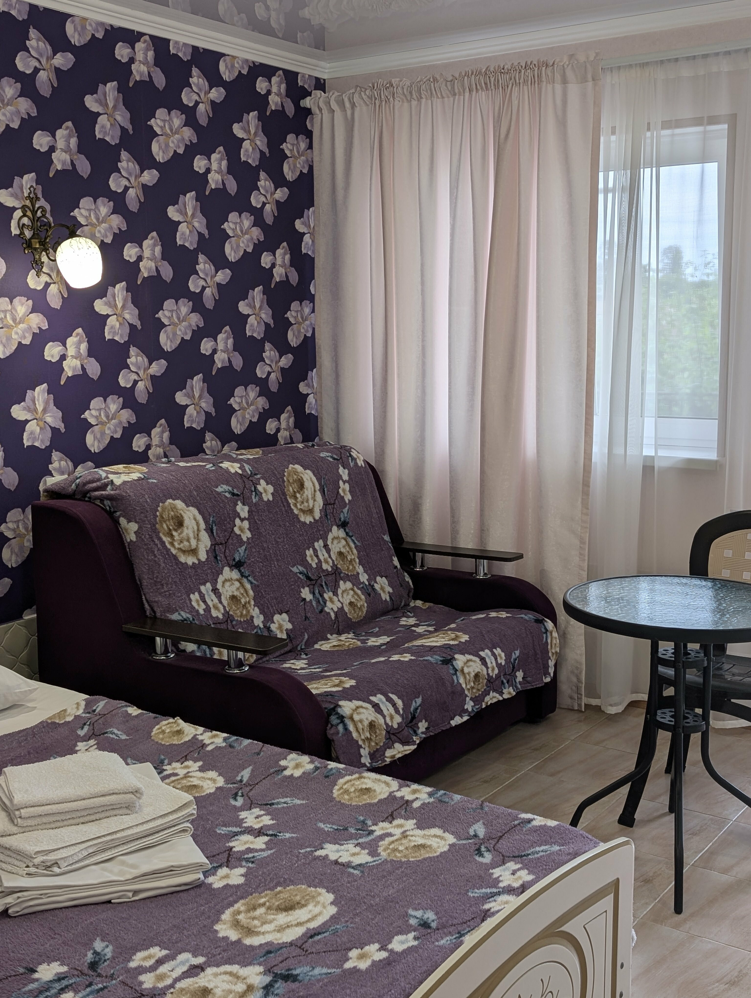 Семейный номер с террасой