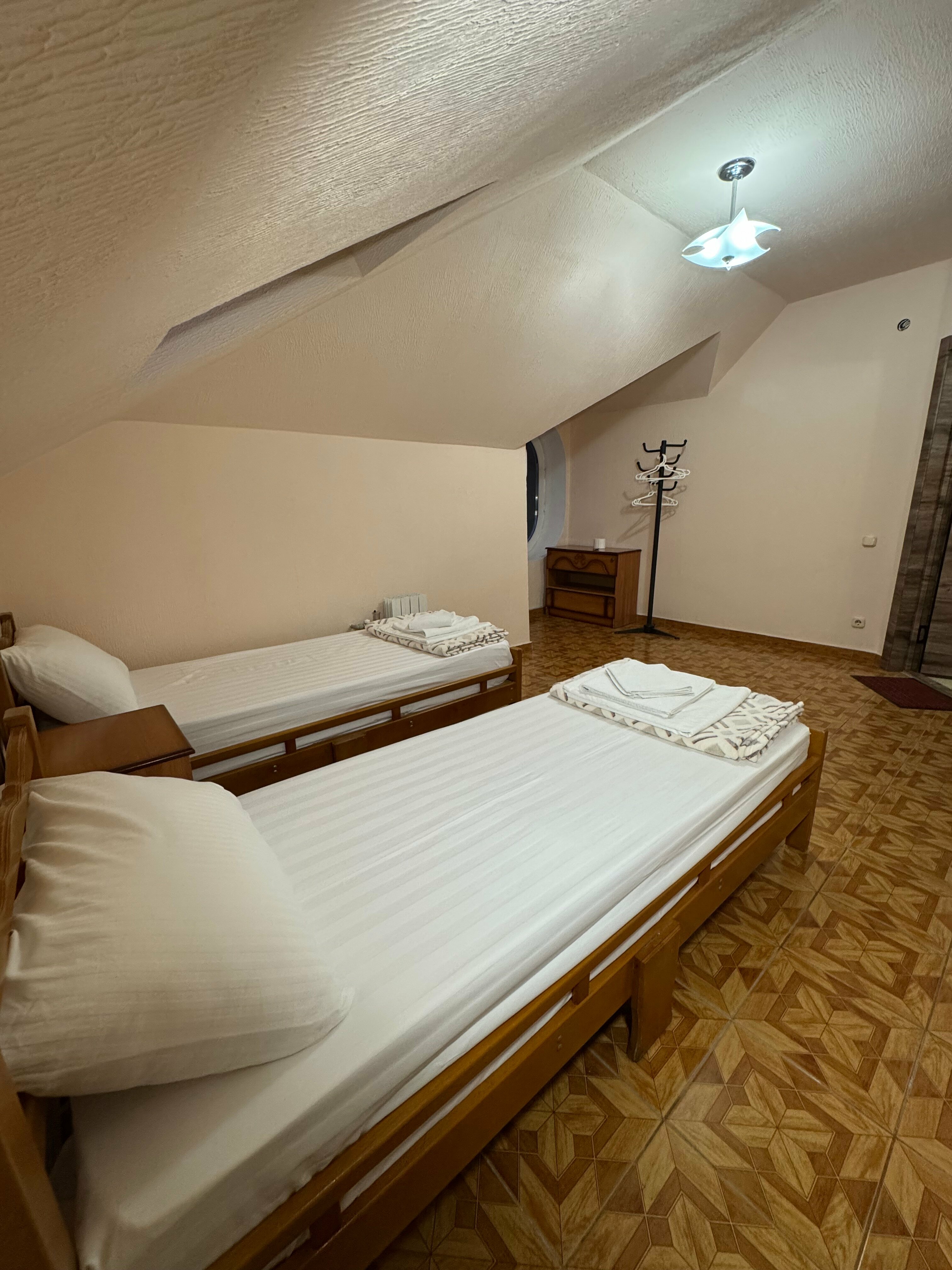 Небольшой двухместный номер с 1 кроватью